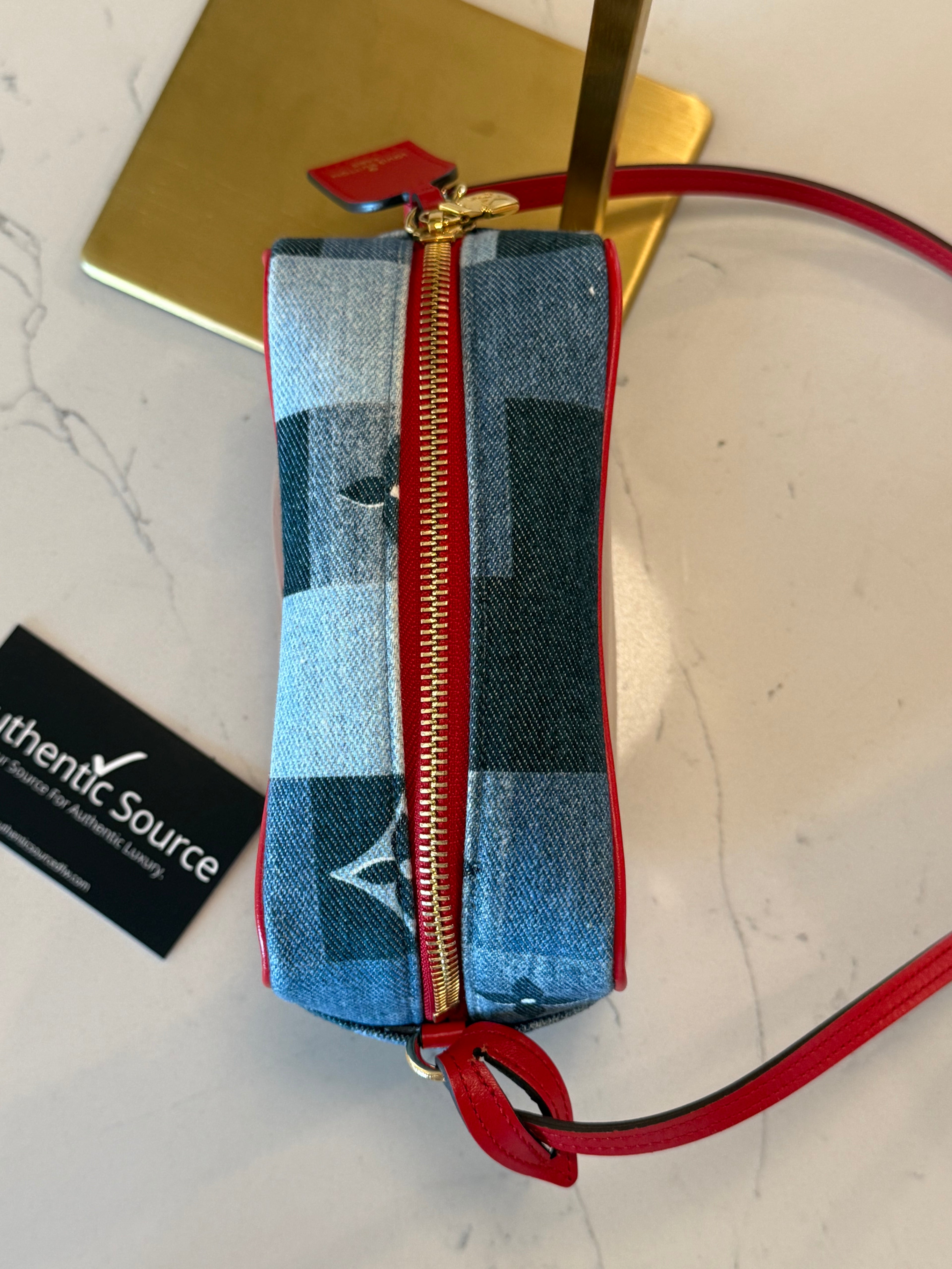 Louis Vuitton Beach Pouch Denim Monogram Rare