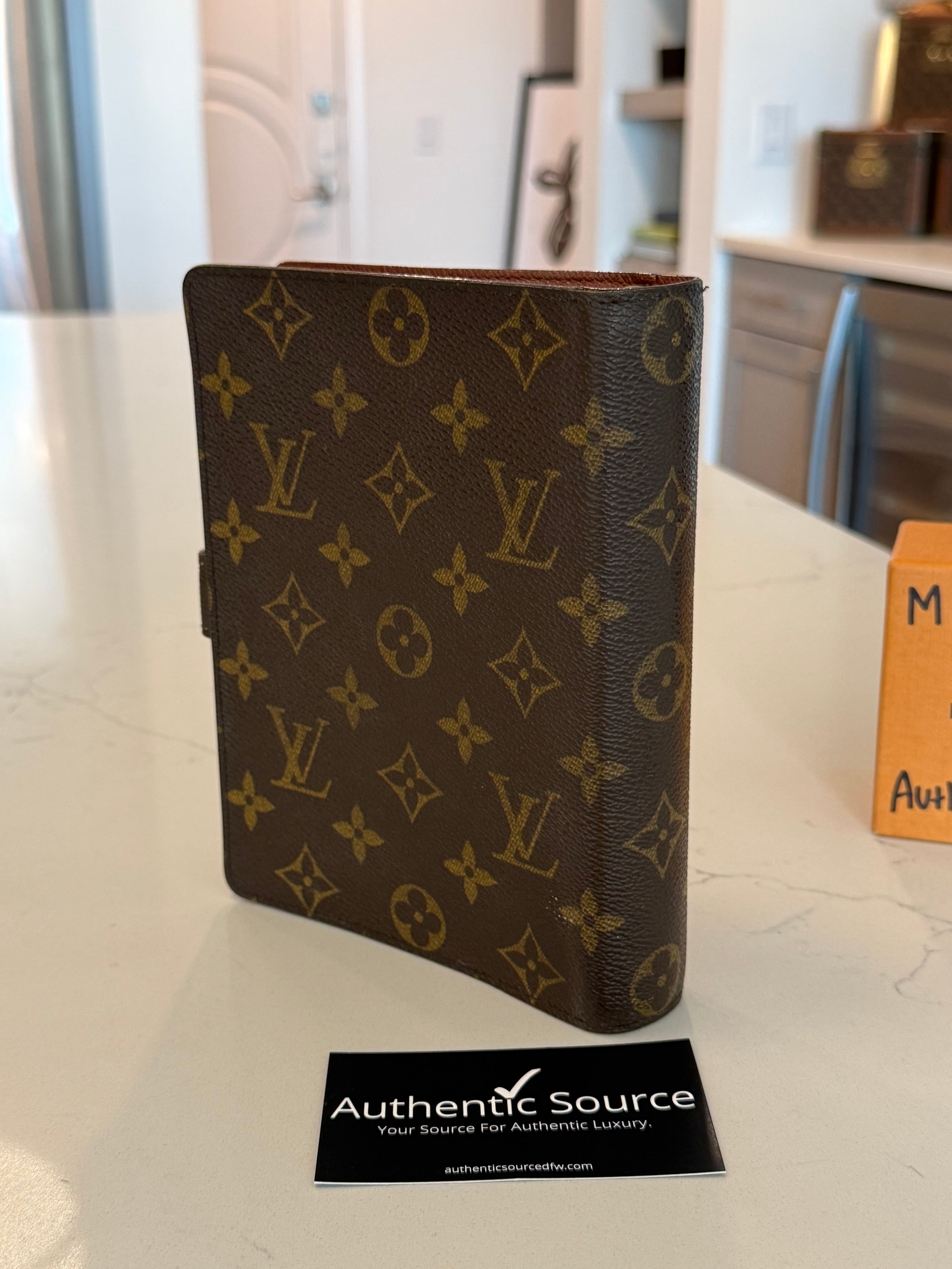 Louis Vuitton Agenda MM