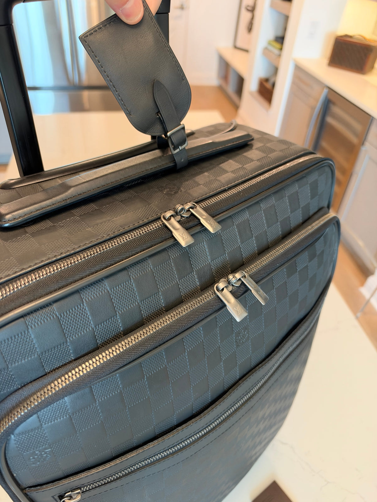 Rare Louis Vuitton - Pegase 55 Damier Infini Rolling Luggage