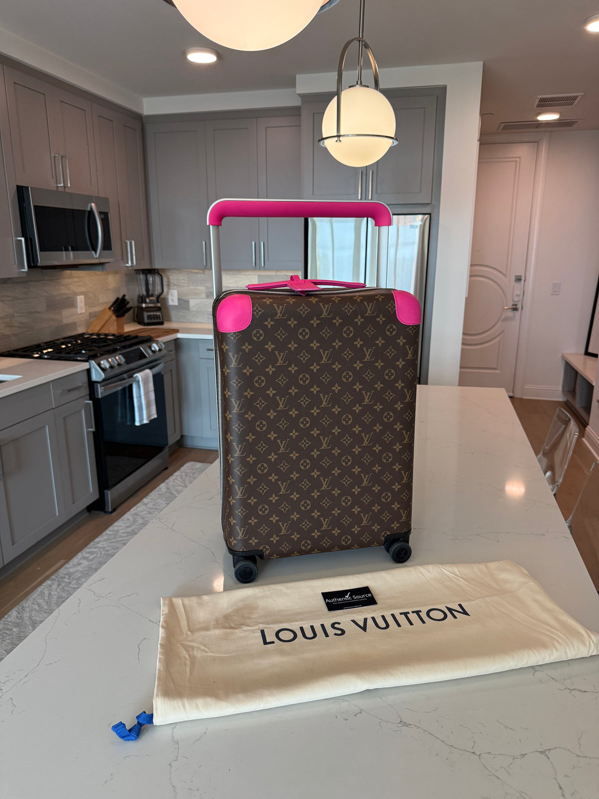 Louis Vuitton Horizon 55 Monogram Pink Colormania - RARE