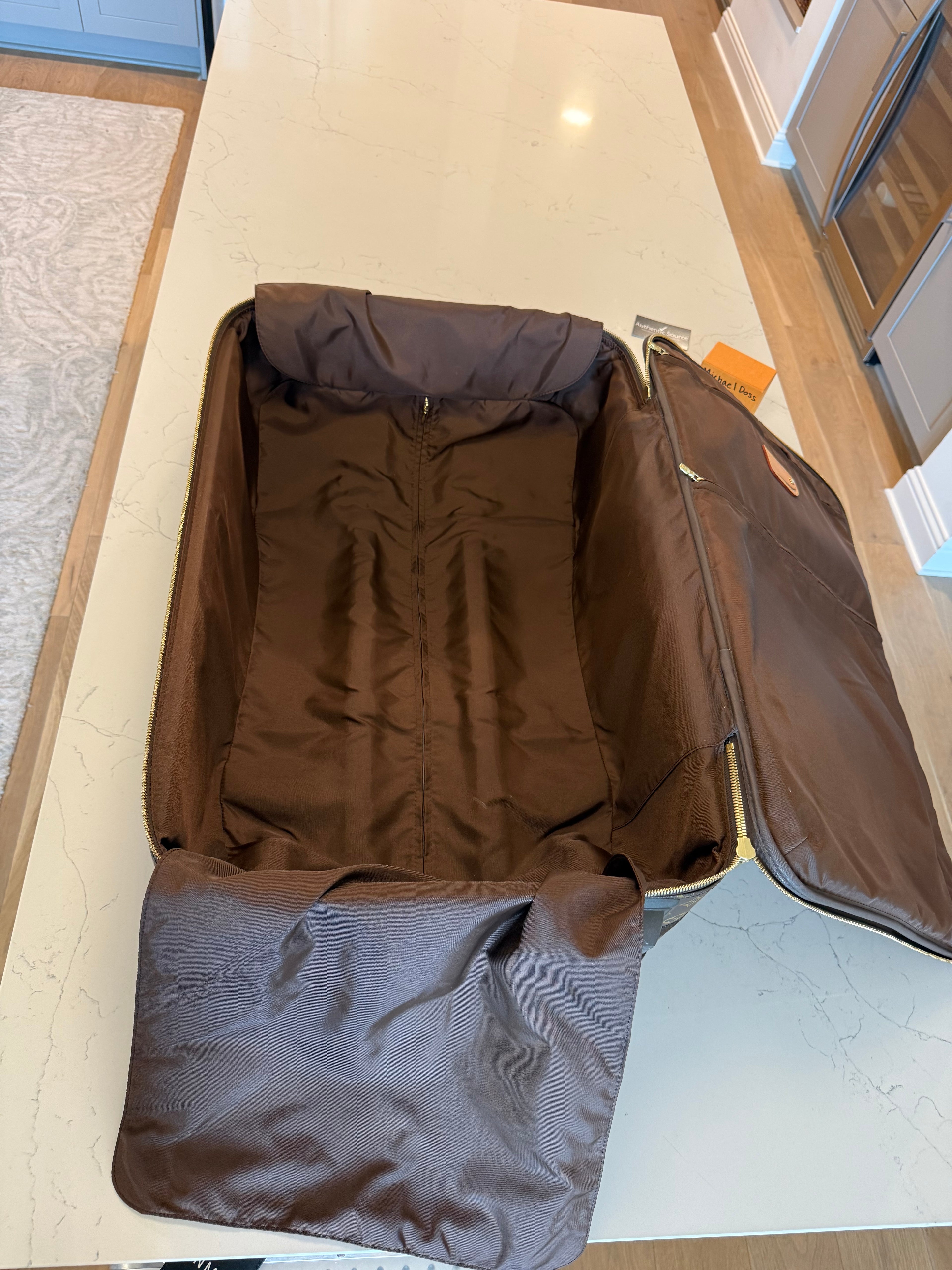 Louis Vuitton Pegase 70 Rolling Luggage