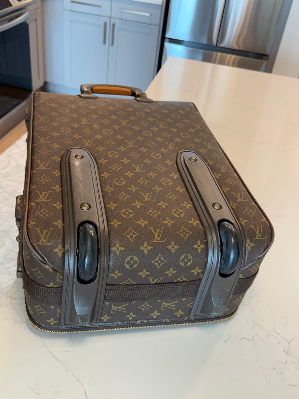 Louis Vuitton Pegase 55 Rolling Luggage
