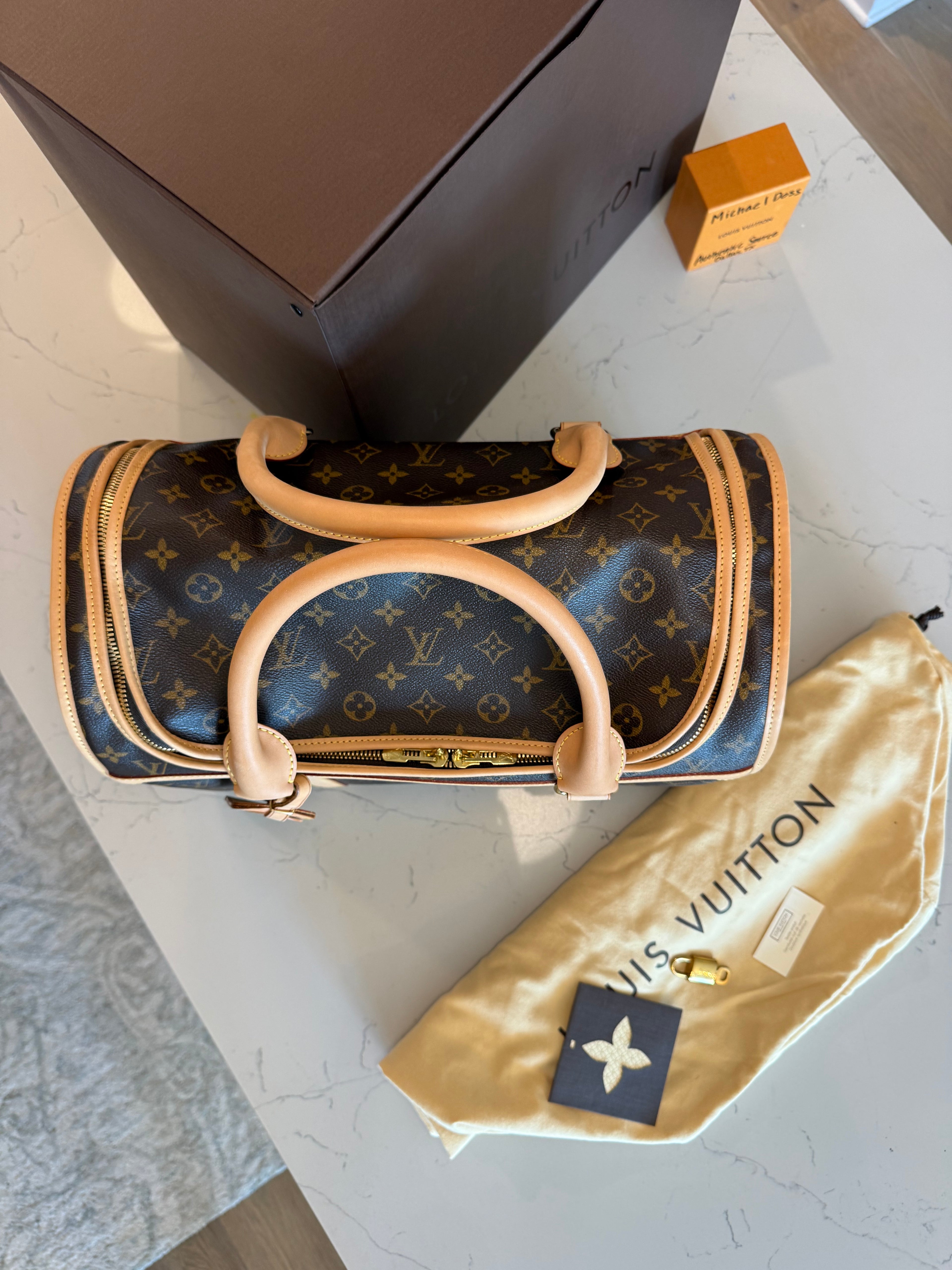 Louis Vuitton Sac Chein Pet Carrier