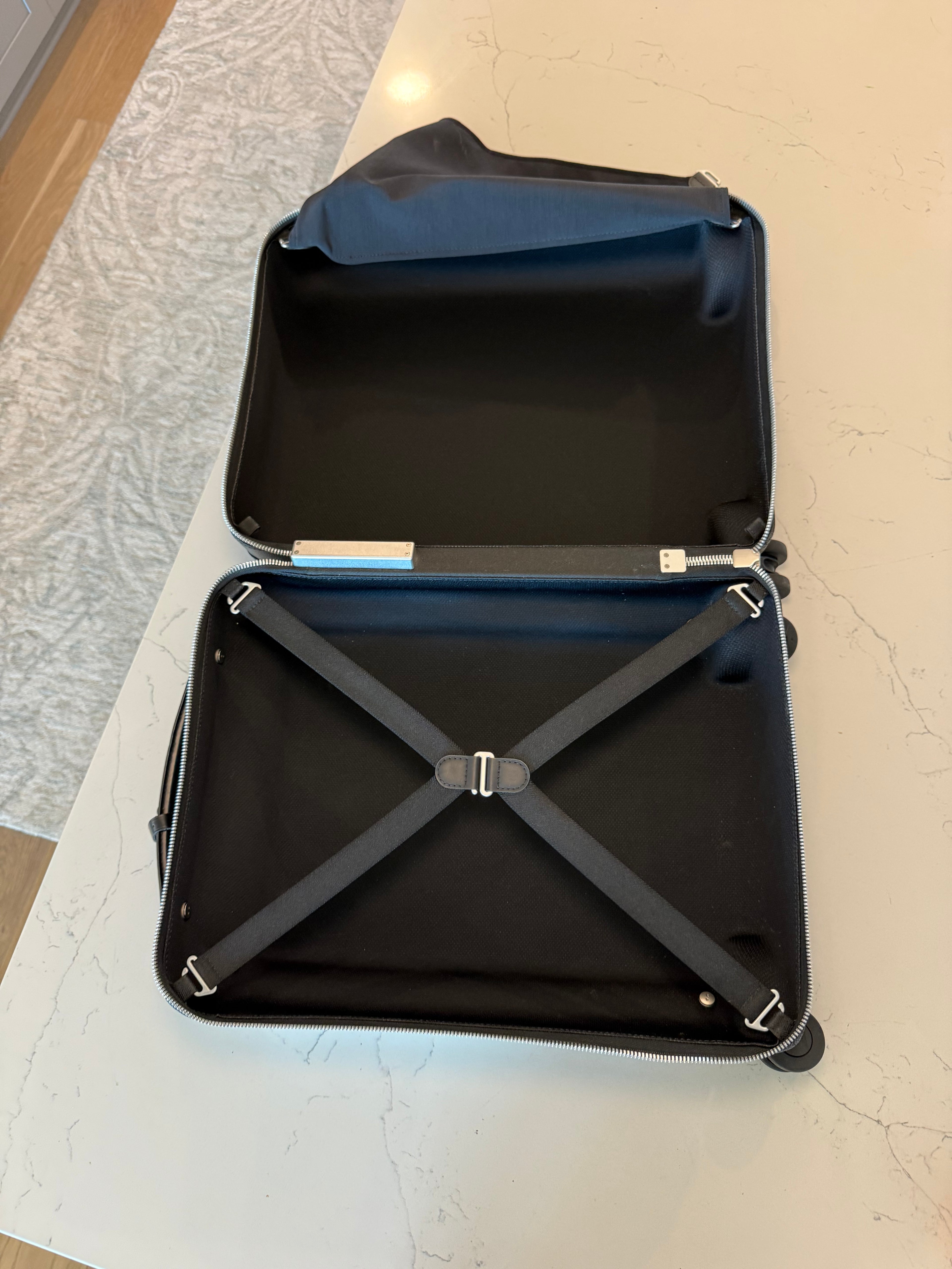 Louis Vuitton Horizon 50 Damier Graphite