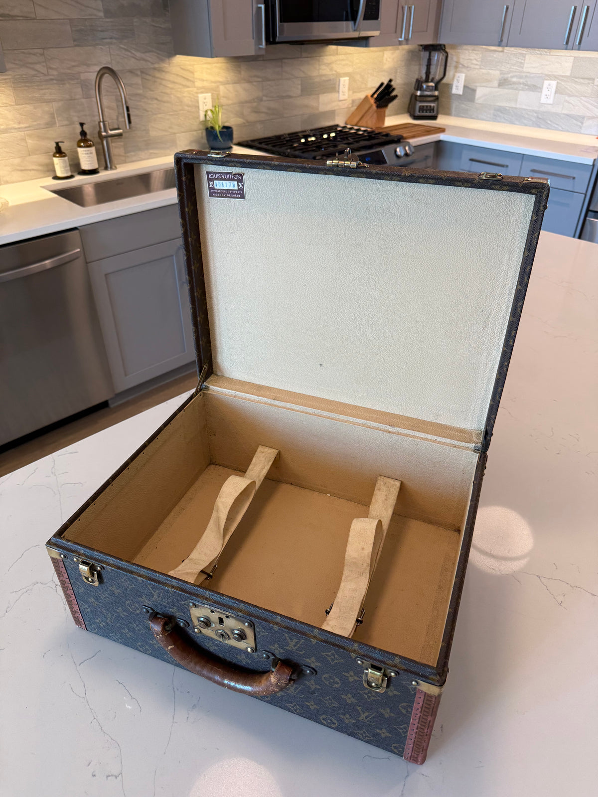 Louis Vuitton Super Presidential Trunk - Rare