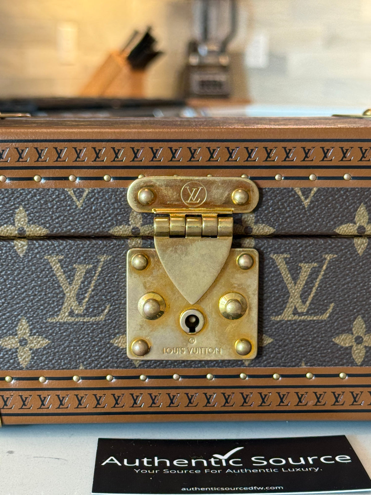 Louis Vuitton Coffret Tresor