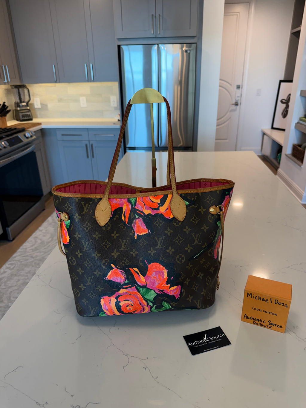 Louis Vuitton Neverfull MM Roses