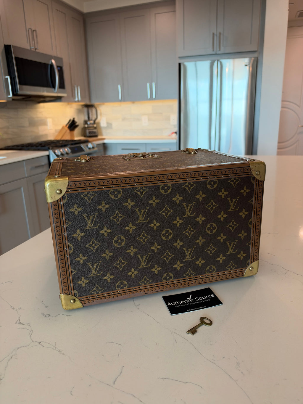 Louis Vuitton Boite Pharmacie Trunk