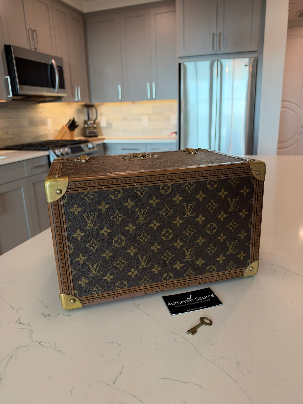 Louis Vuitton Boite Pharmacie Trunk