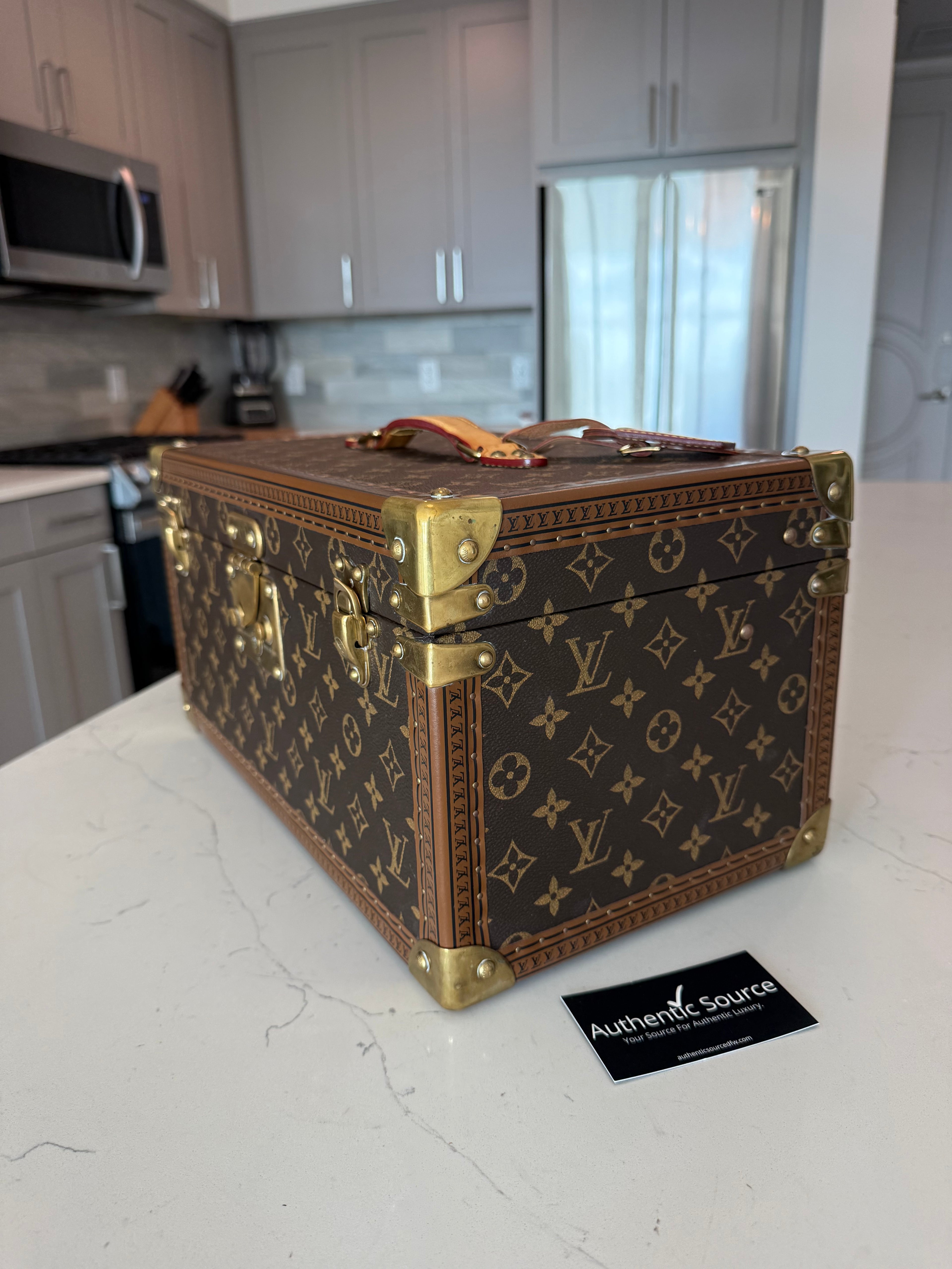 Louis Vuitton Boite Bouteilles Trunk