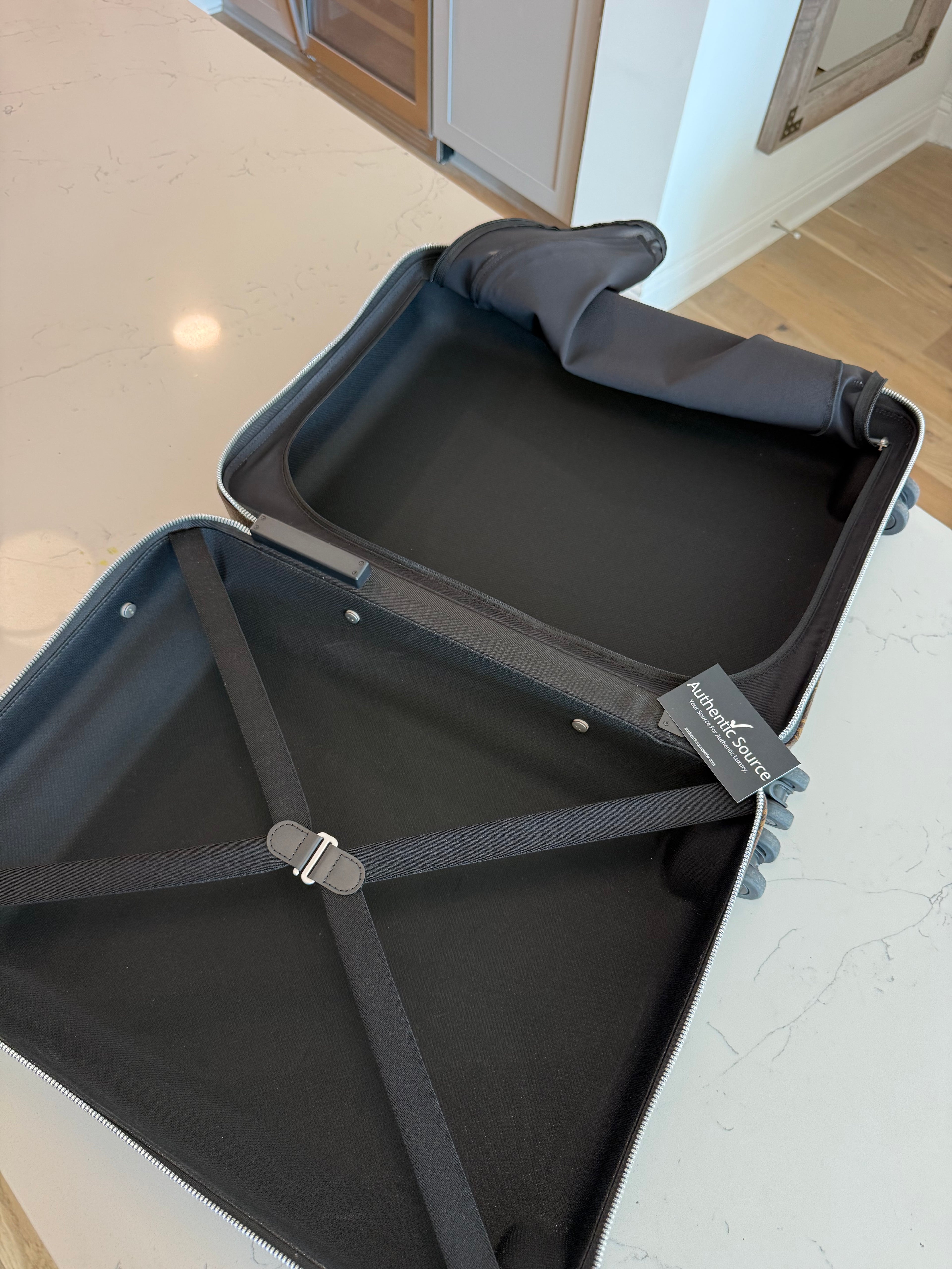 Louis Vuitton Horizon 55 Macassar