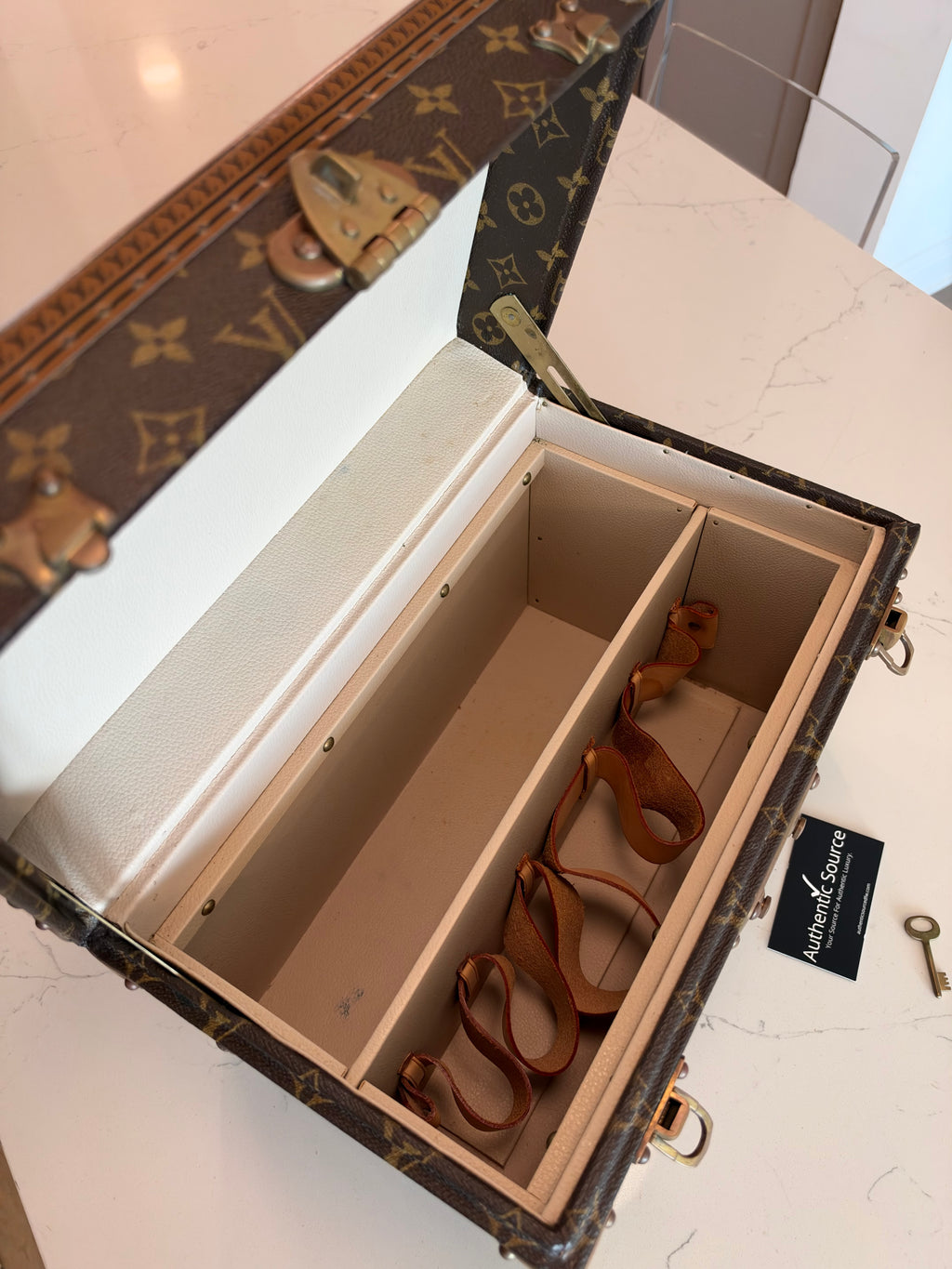 Louis Vuitton Boite Pharmacie Trunk