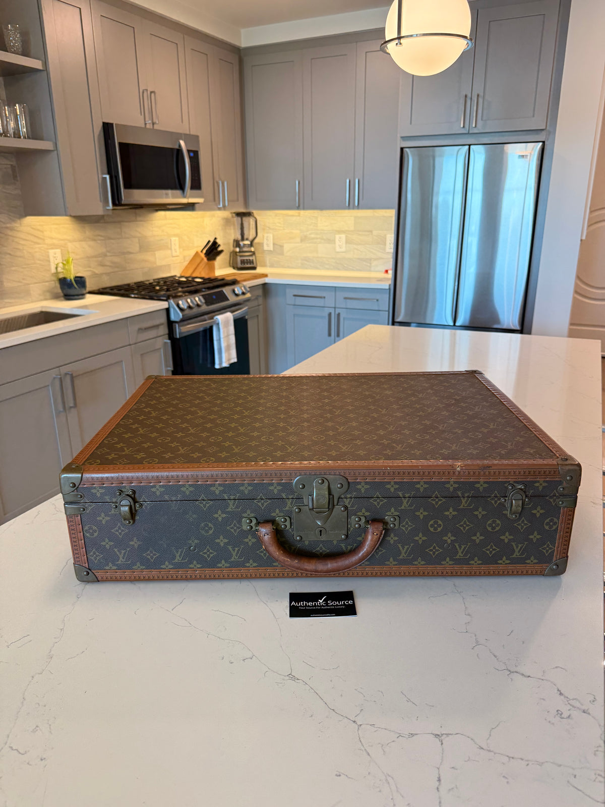 Louis Vuitton Bisten 70 Trunk