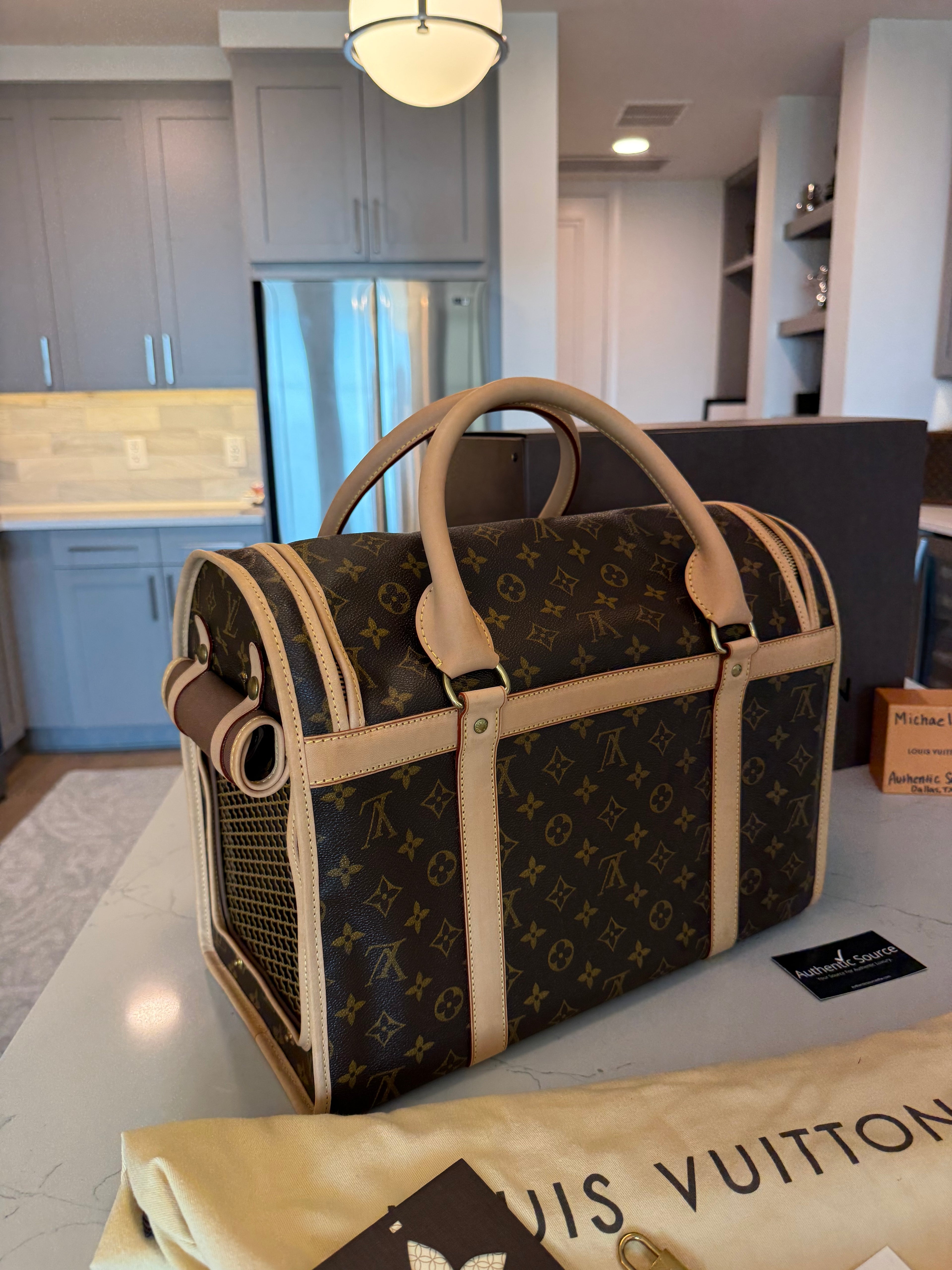 Louis Vuitton Sac Chein Pet Carrier