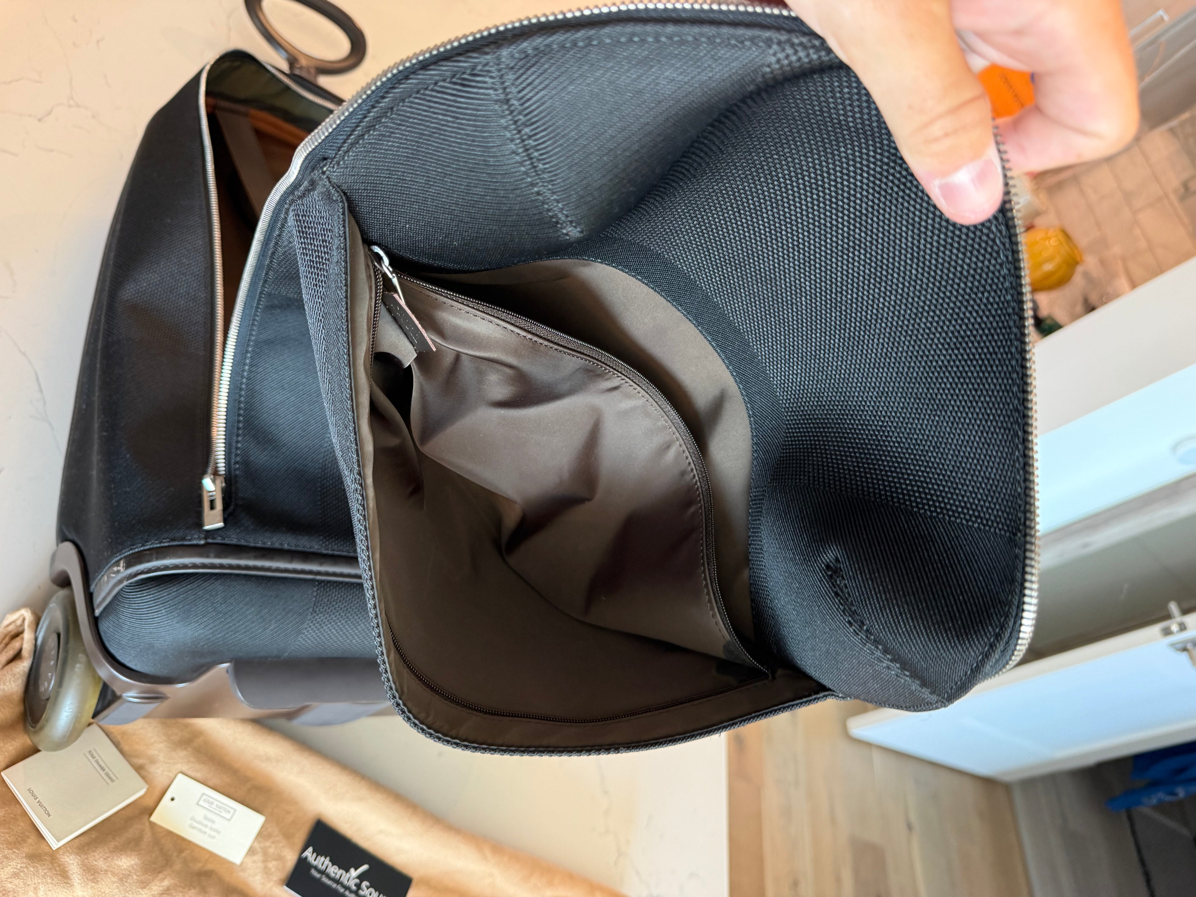Louis Vuitton Damier Geant Conquerant 55
