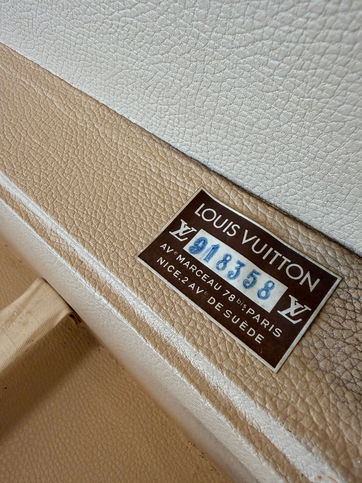 Louis Vuitton Alzer 80 Trunk