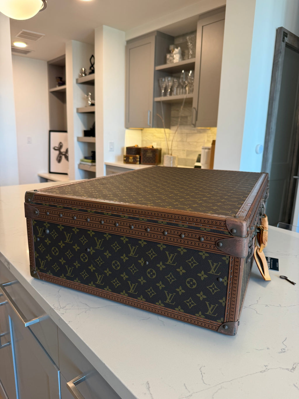 Louis Vuitton Alzer 75 Trunk