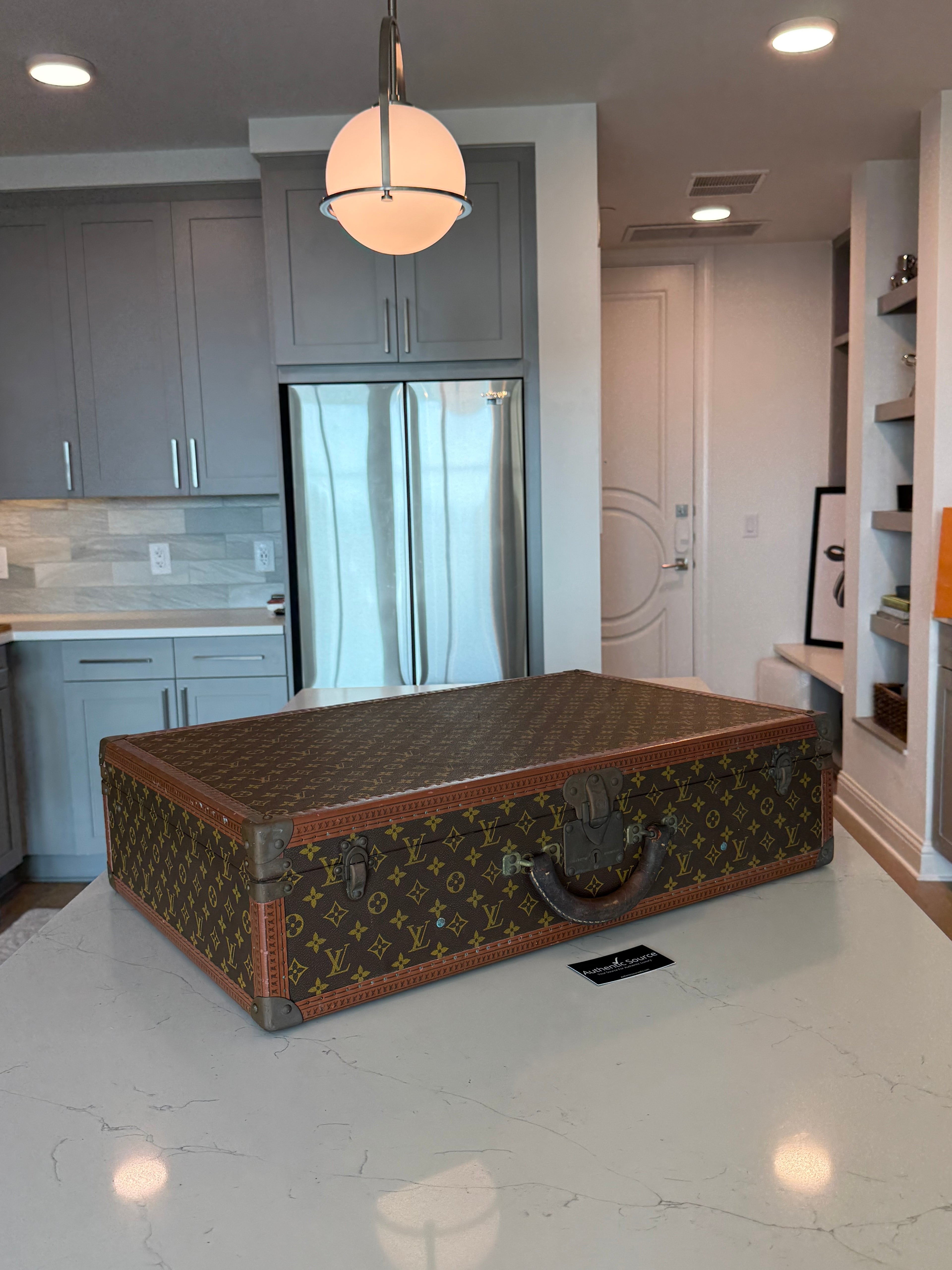 Louis Vuitton Bisten 65 Trunk