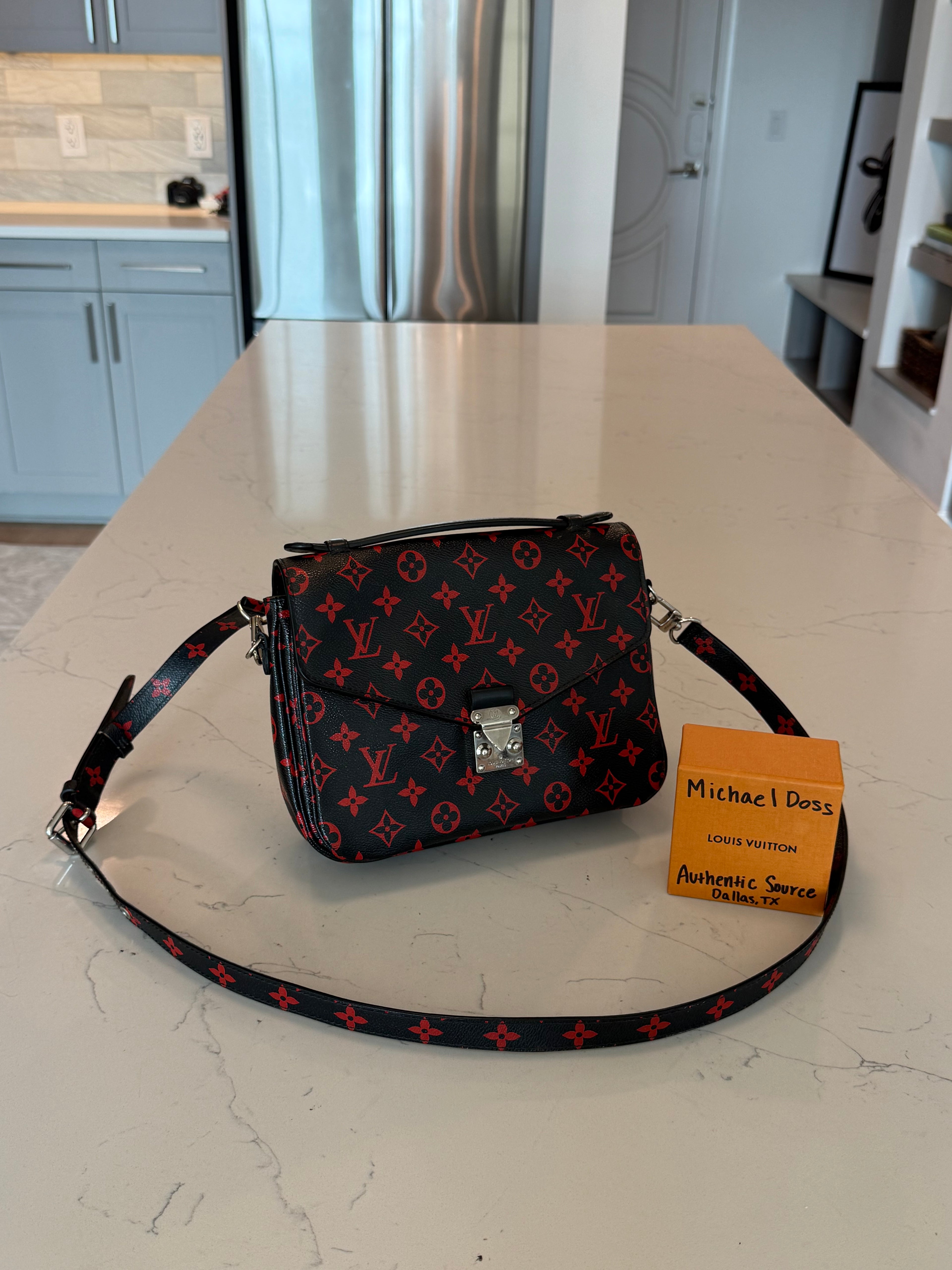 Louis Vuitton Pouchette Métis Infrarouge Limited Edition