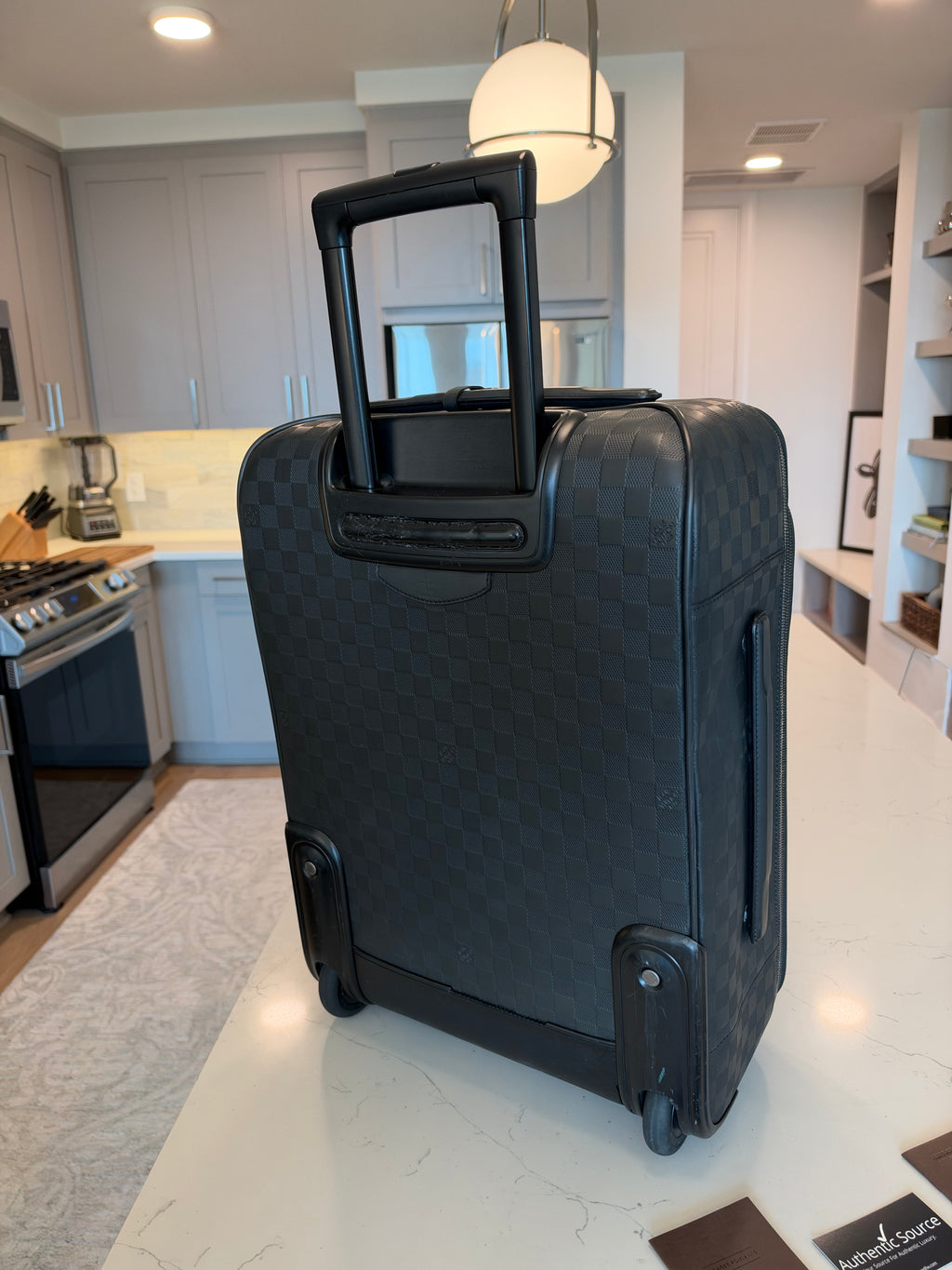 Rare Louis Vuitton - Pegase 55 Damier Infini Rolling Luggage
