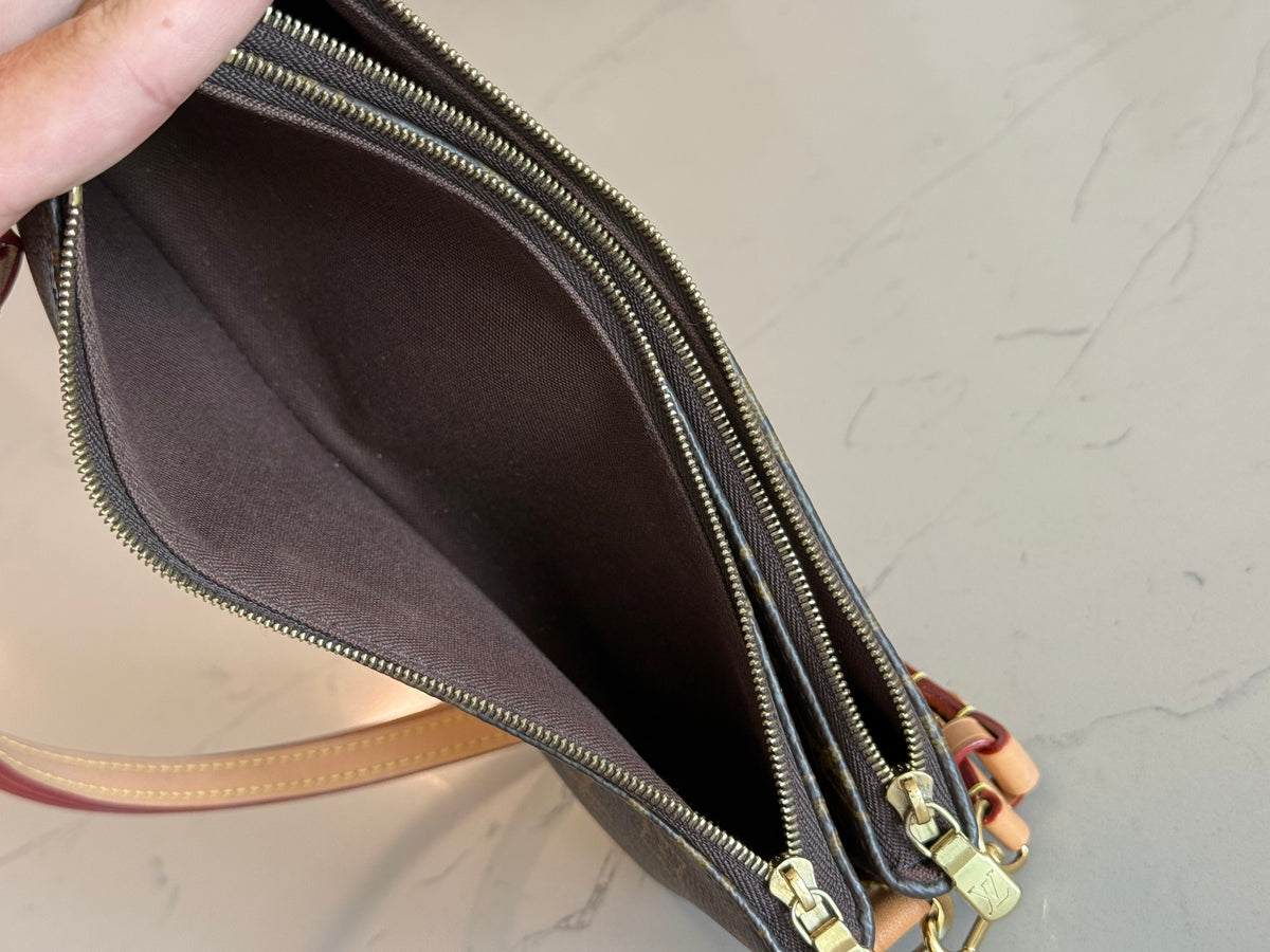Louis Vuitton Pochette Liv
