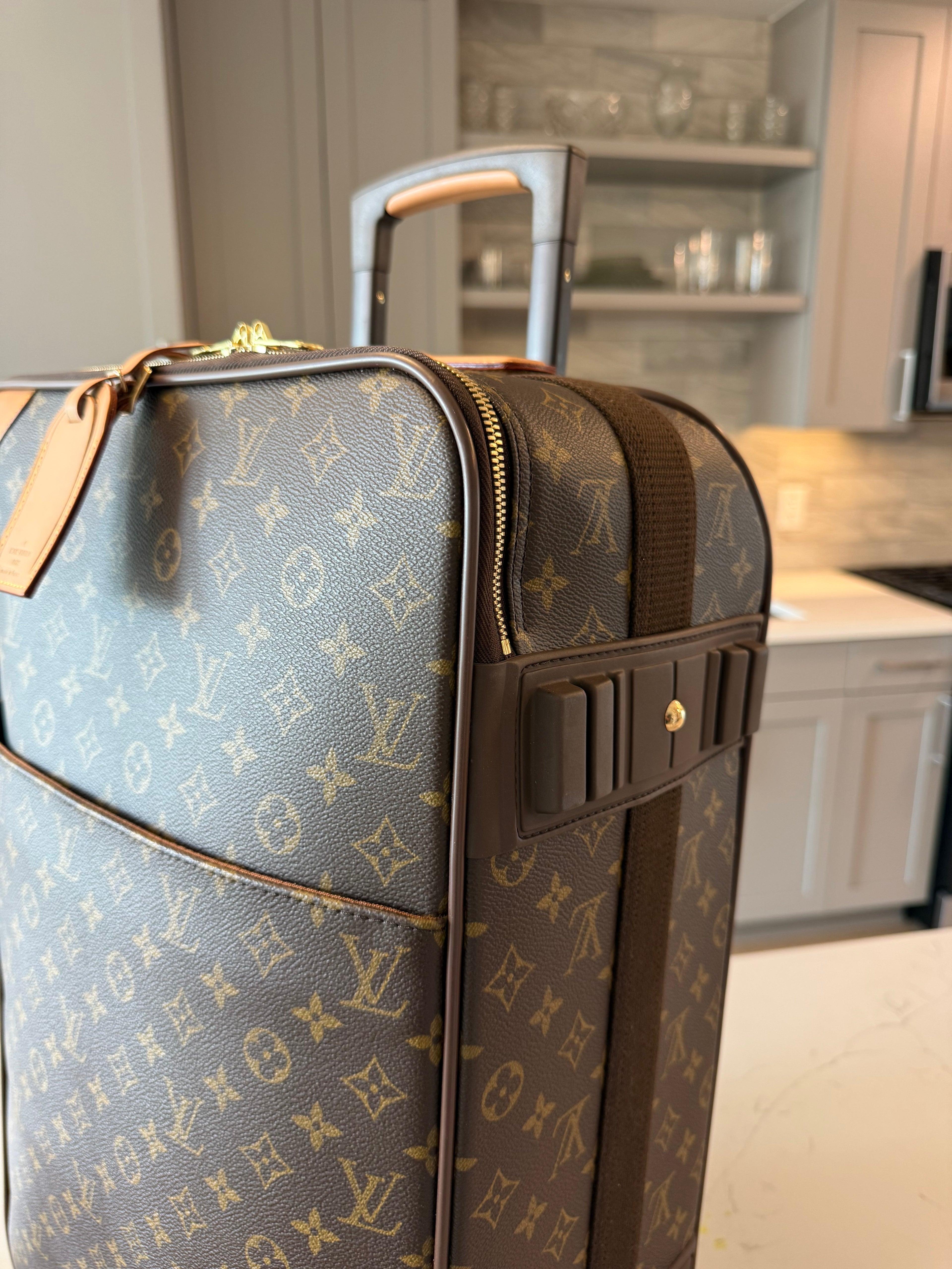 Louis Vuitton Pegase 55 with Garment Bag Set