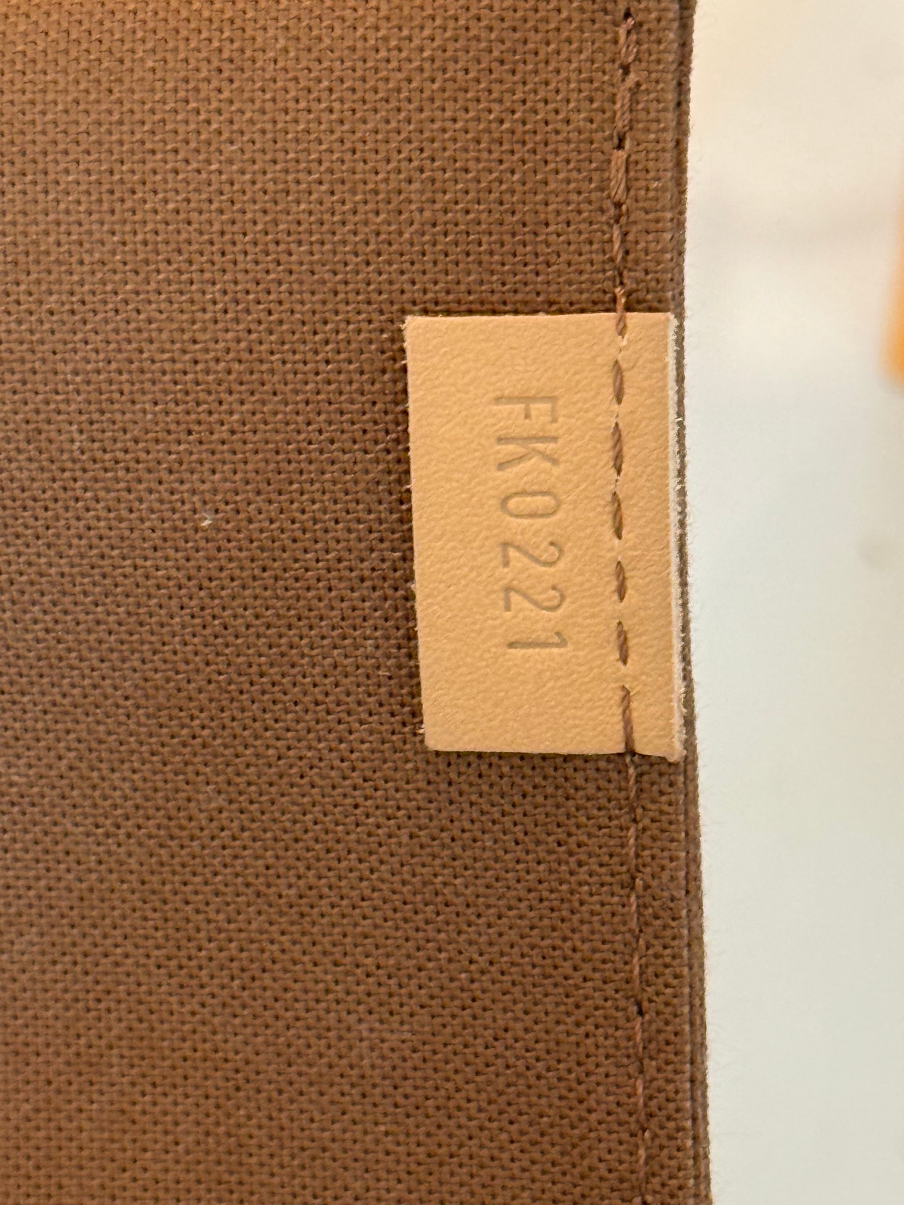 Louis Vuitton Sac Plat BB
