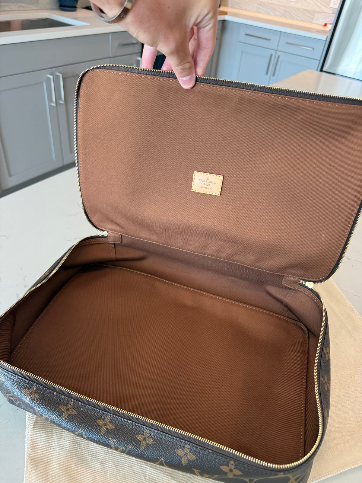 Louis Vuitton Packing Cube GM