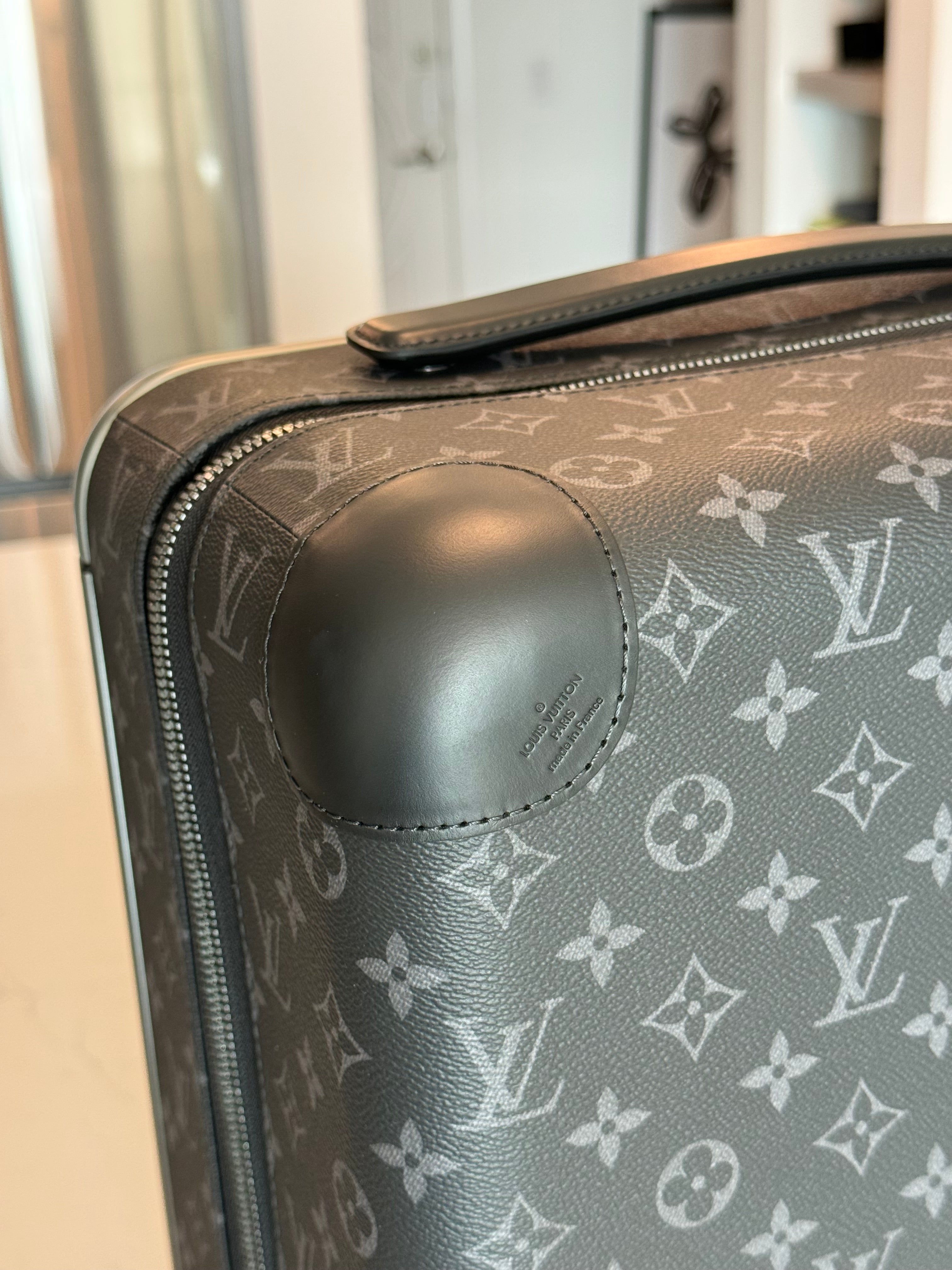Louis Vuitton Horizon 55 Monogram Eclipse