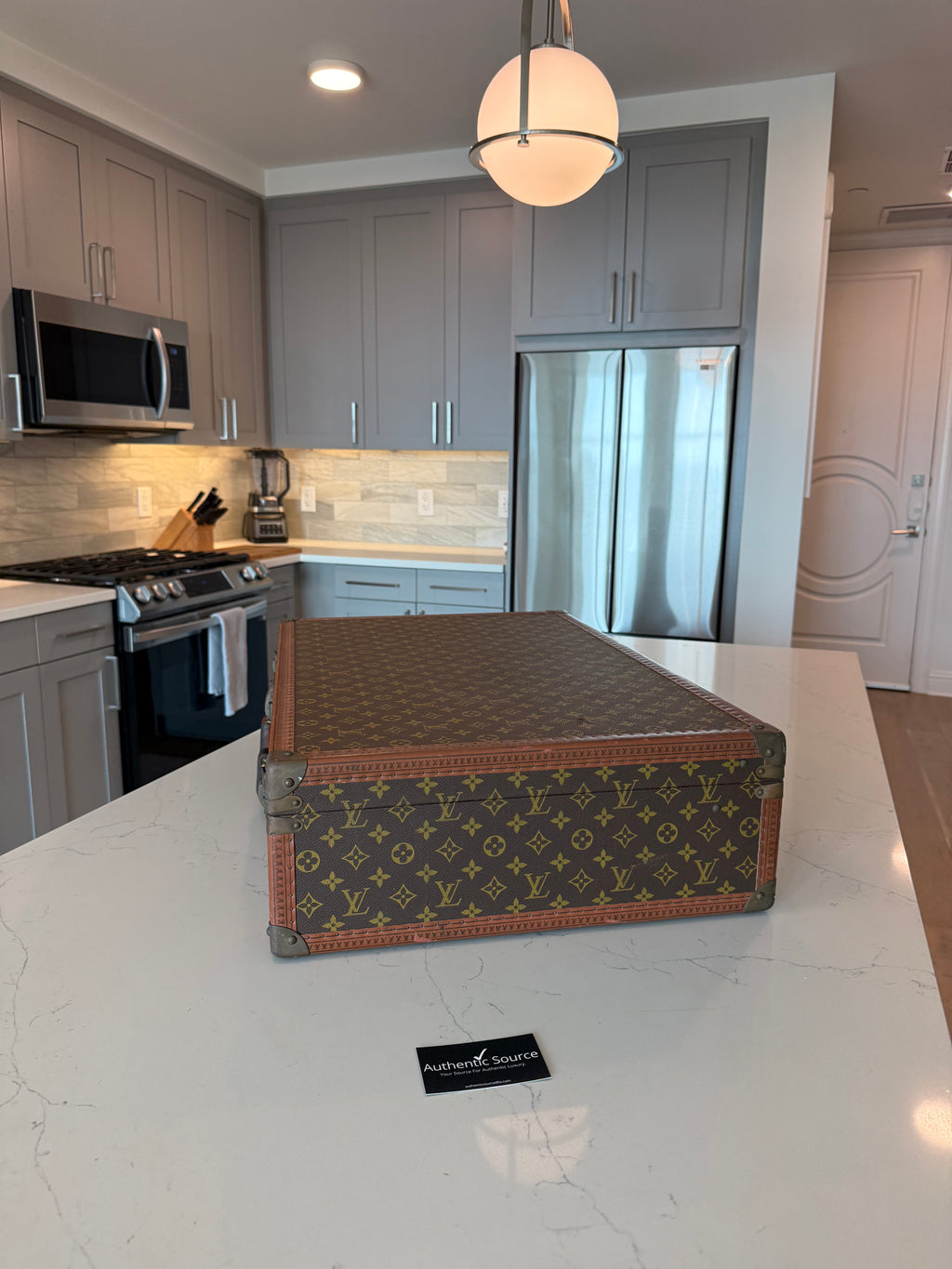 Louis Vuitton Bisten 65 Trunk