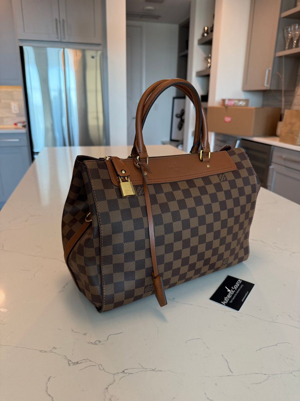 Louis Vuitton Greenwich DE
