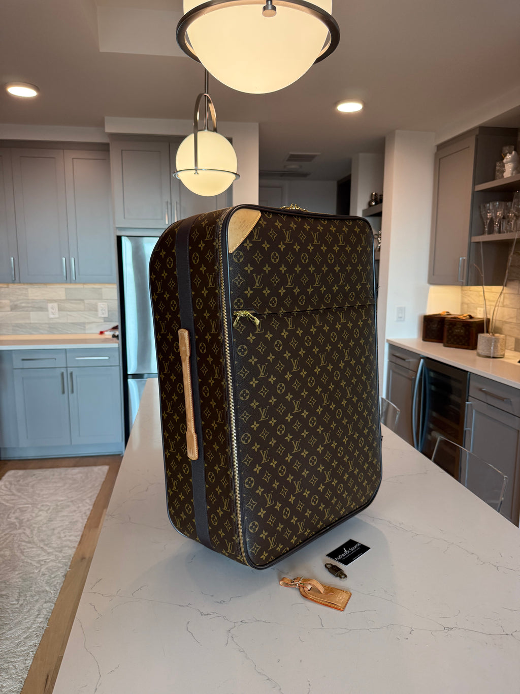 Louis Vuitton Pegase 70 Rolling Luggage