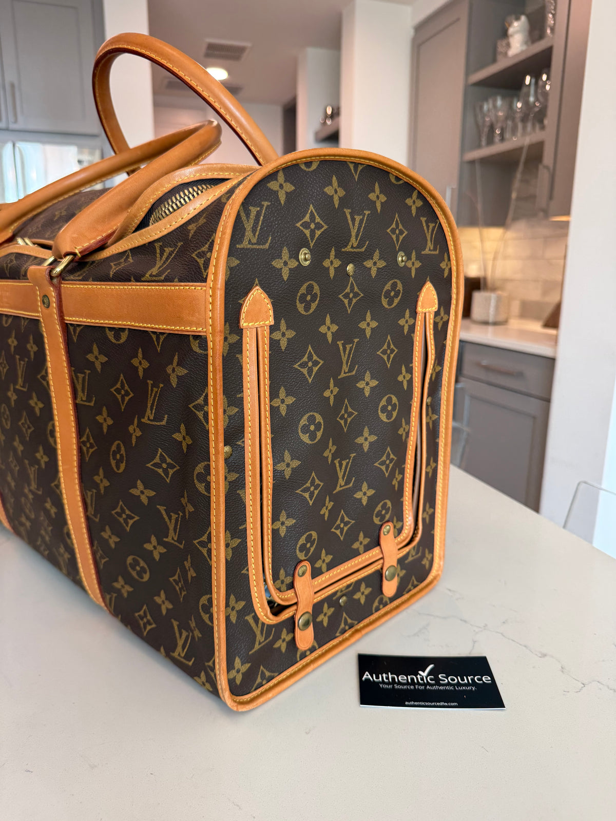 Louis Vuitton Pet Carrier Sac Chein 50
