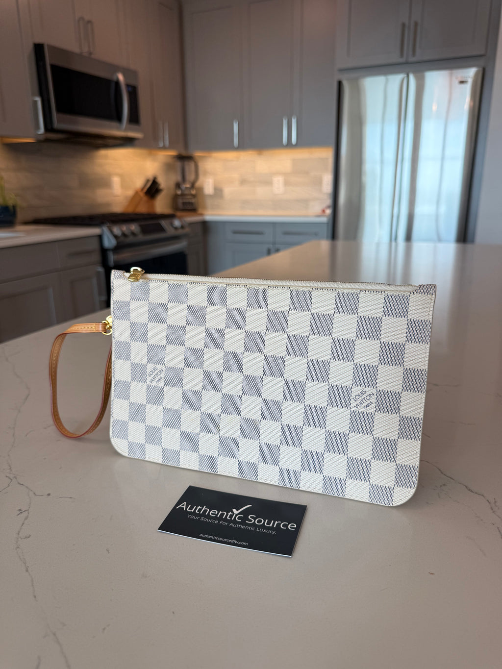 Louis Vuitton Neverfull GM Azur with Pouch