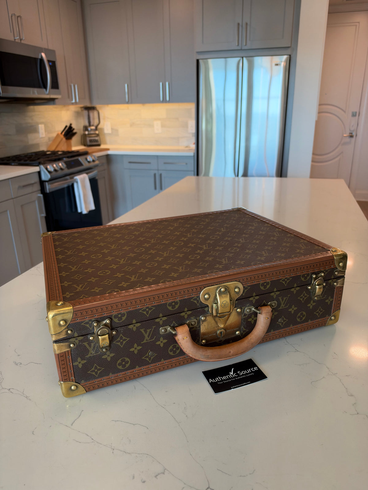 Louis Vuitton Bisten 50 Trunk