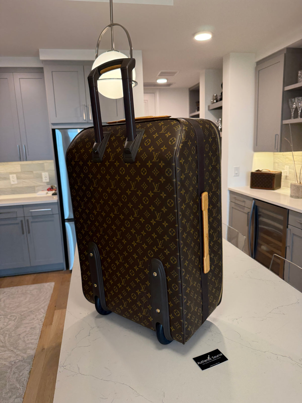Louis Vuitton Pegase 70 Rolling Luggage