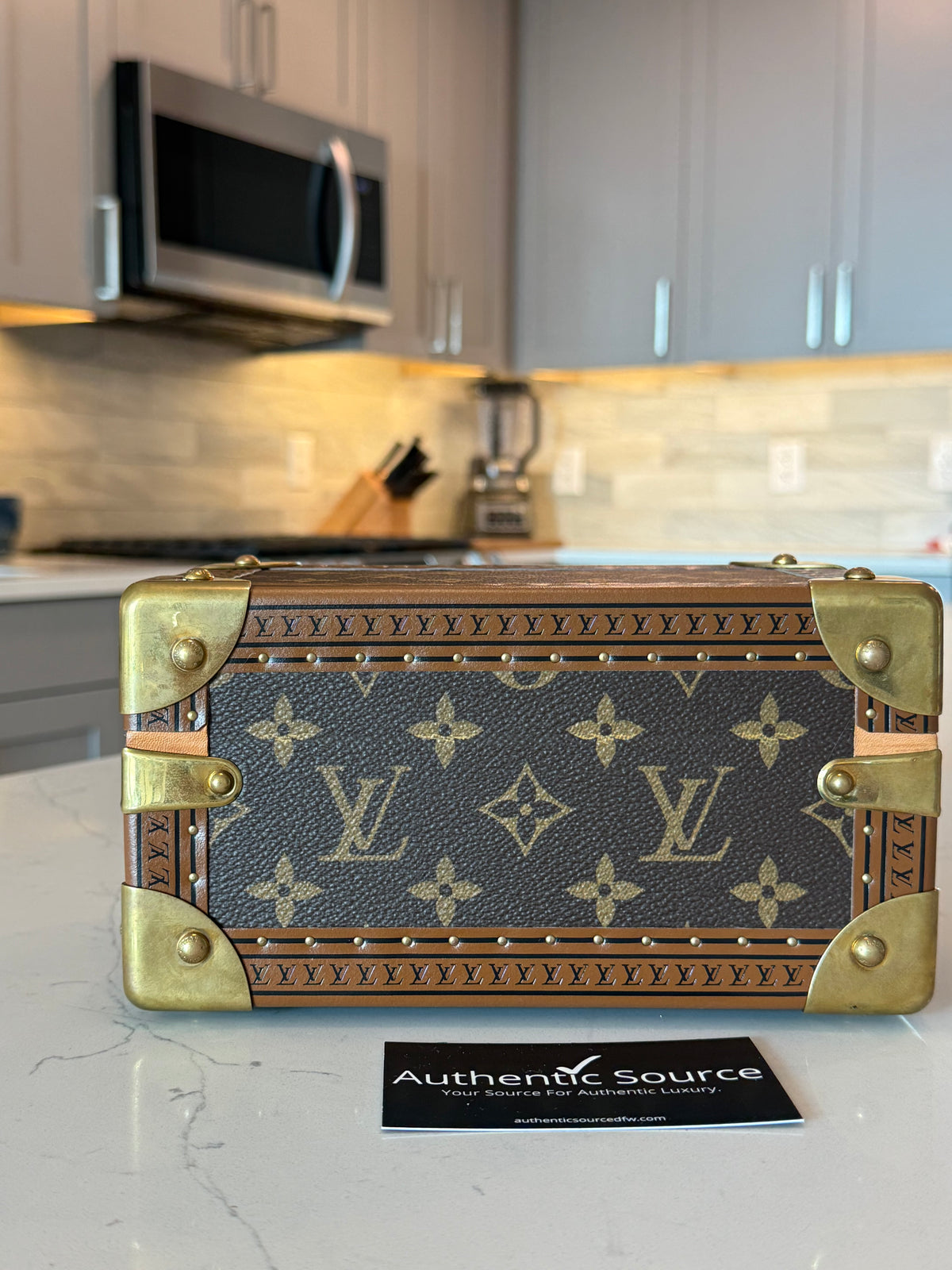 Louis Vuitton Coffret Tresor