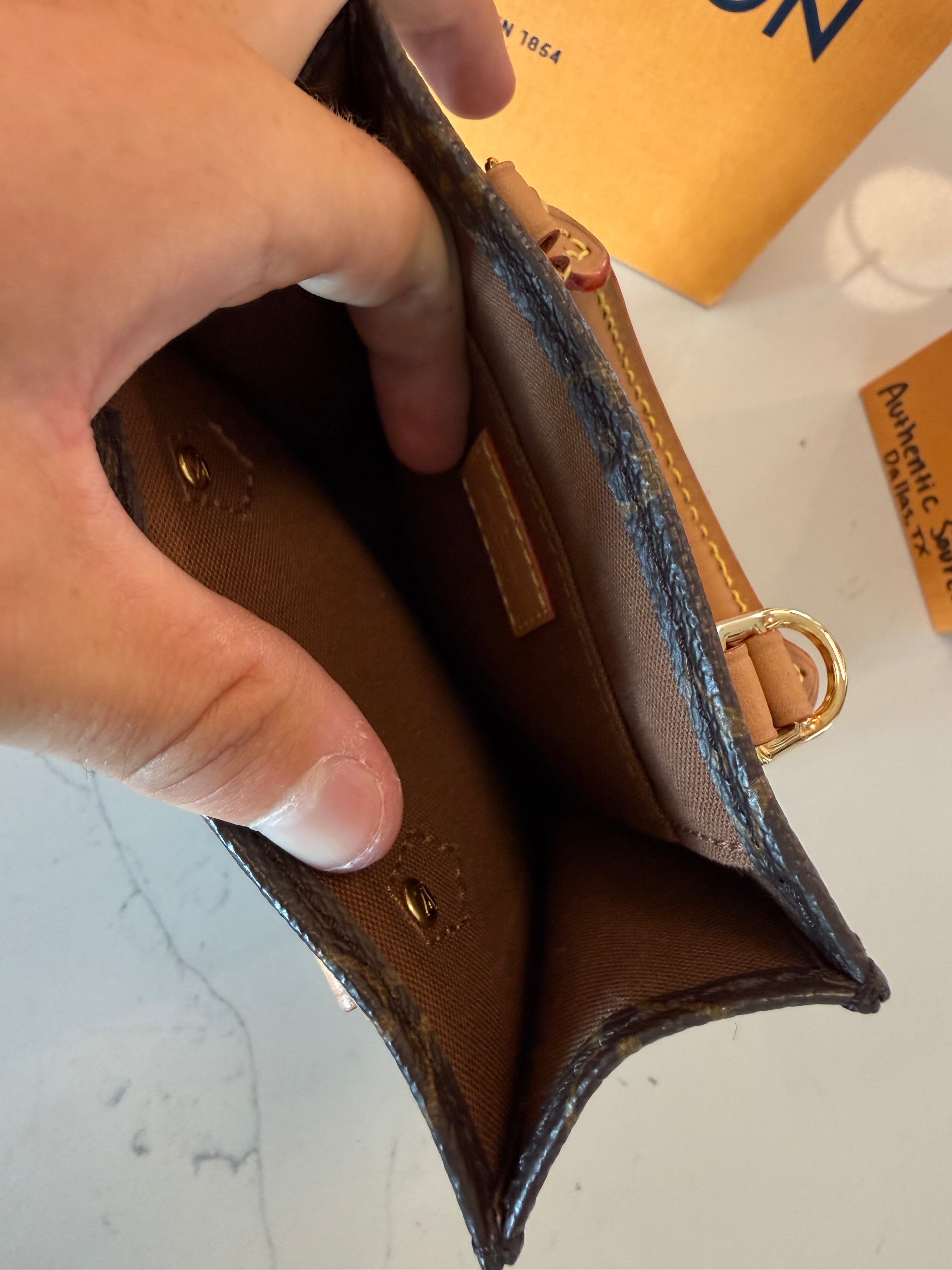 Louis Vuitton Sac Plat BB