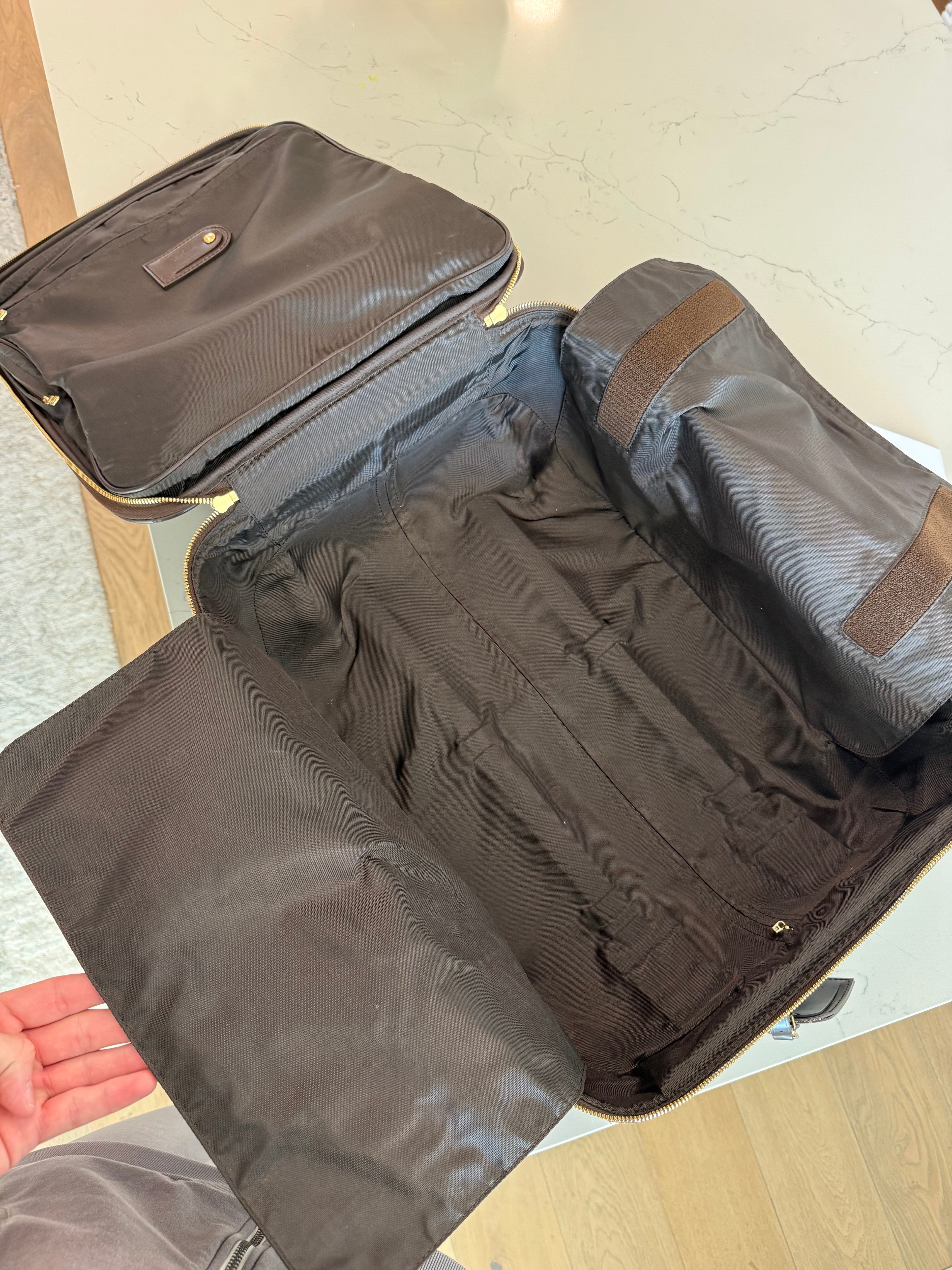 Louis Vuitton Pegase 45 - Damier Ebene