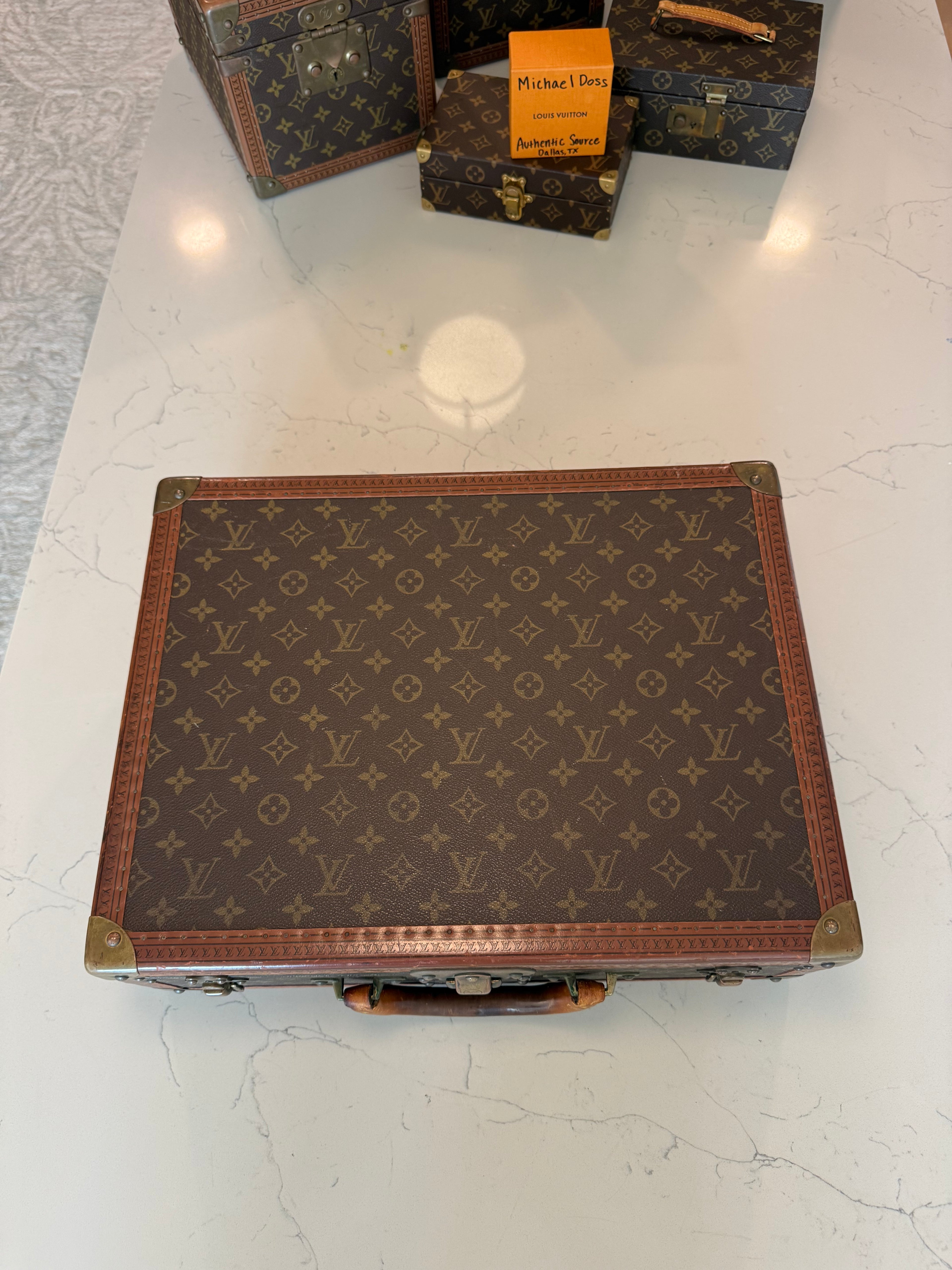 Louis Vuitton Bisten 50 Trunk