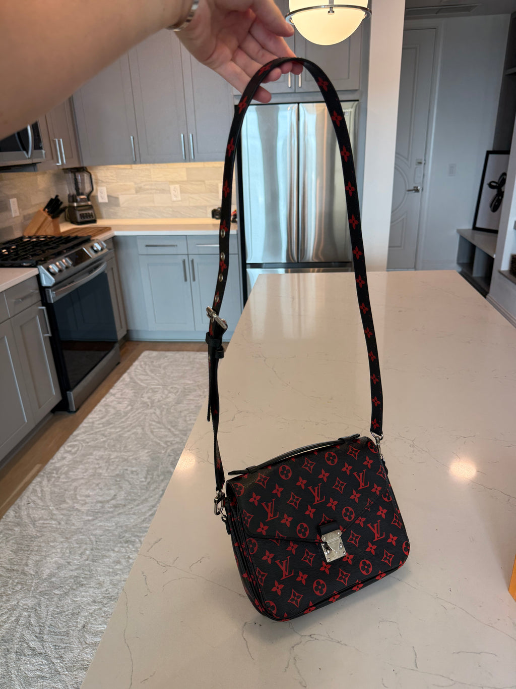 Louis Vuitton Pouchette Métis Infrarouge Limited Edition