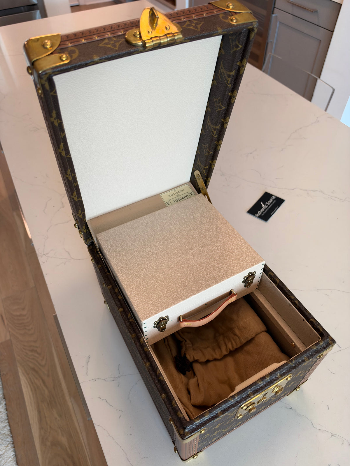 Louis Vuitton Boite Falcons Vanity Trunk