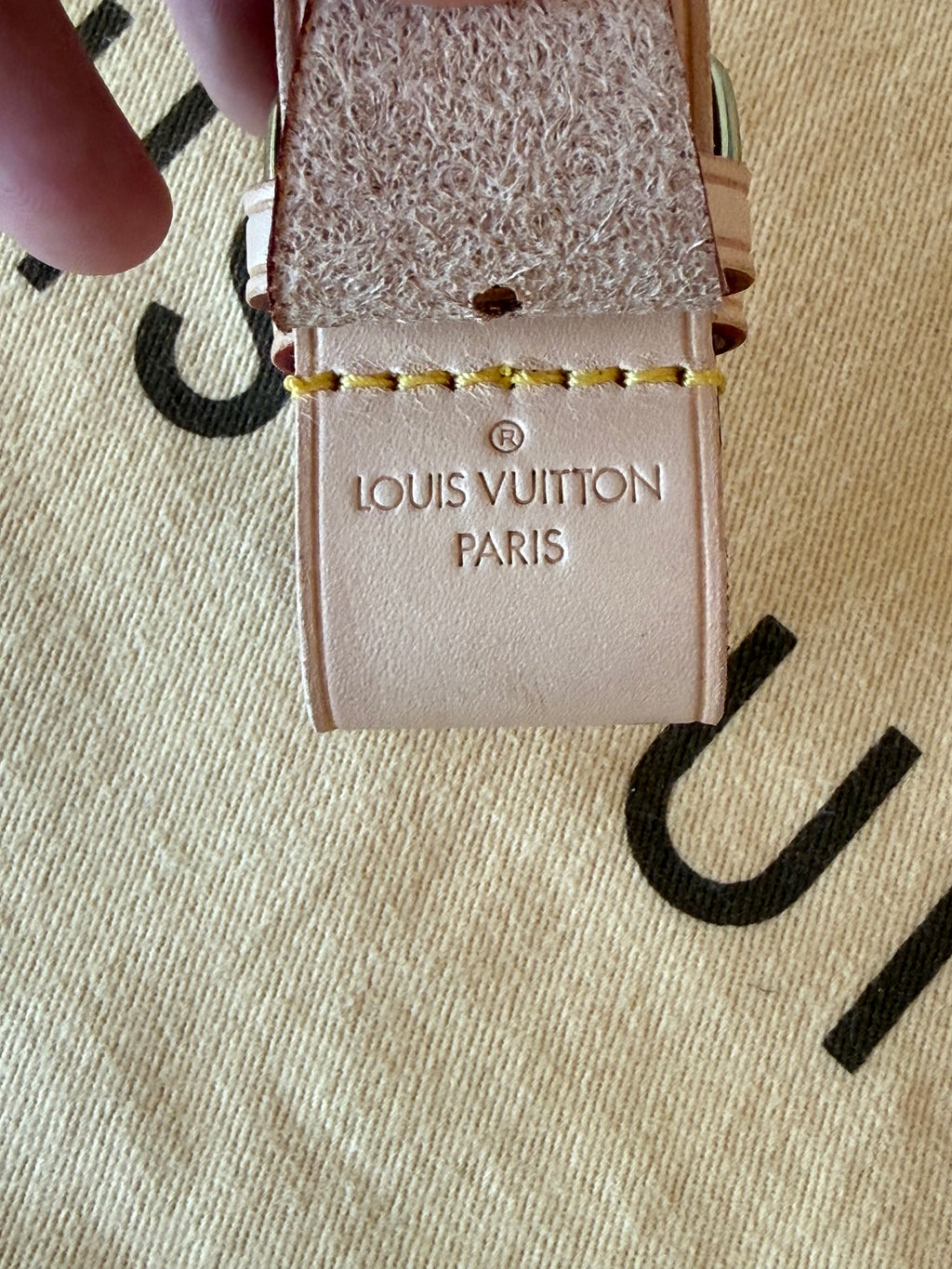 Louis Vuitton Poignet Handle Holder