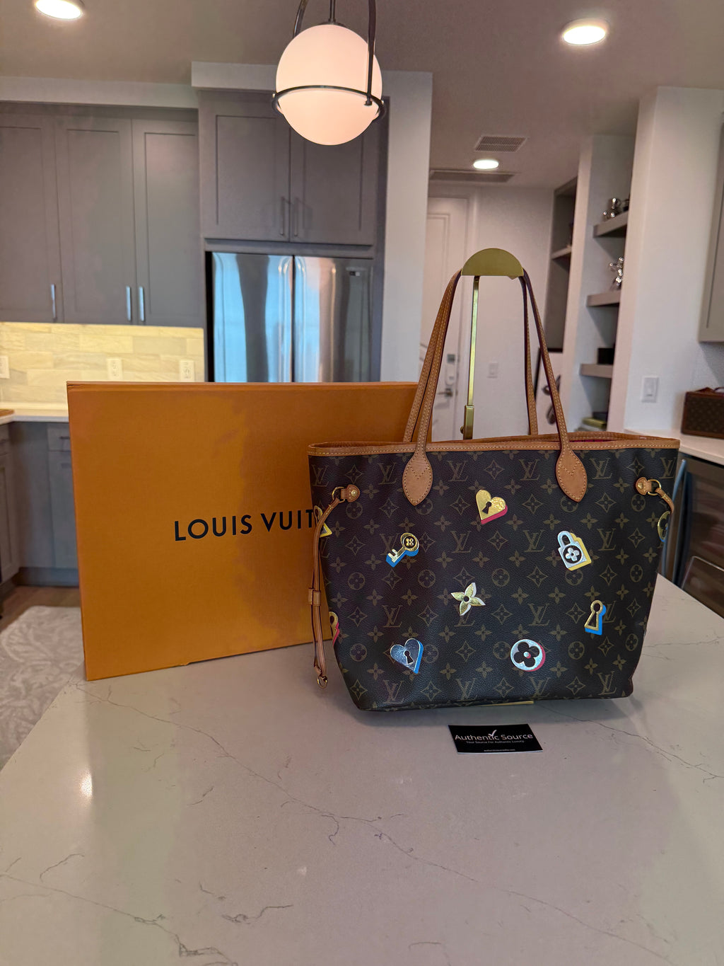 Louis Vuitton Neverfull MM Love Lock Limited Edition