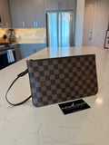 Louis Vuitton Clutch/Pouch DE