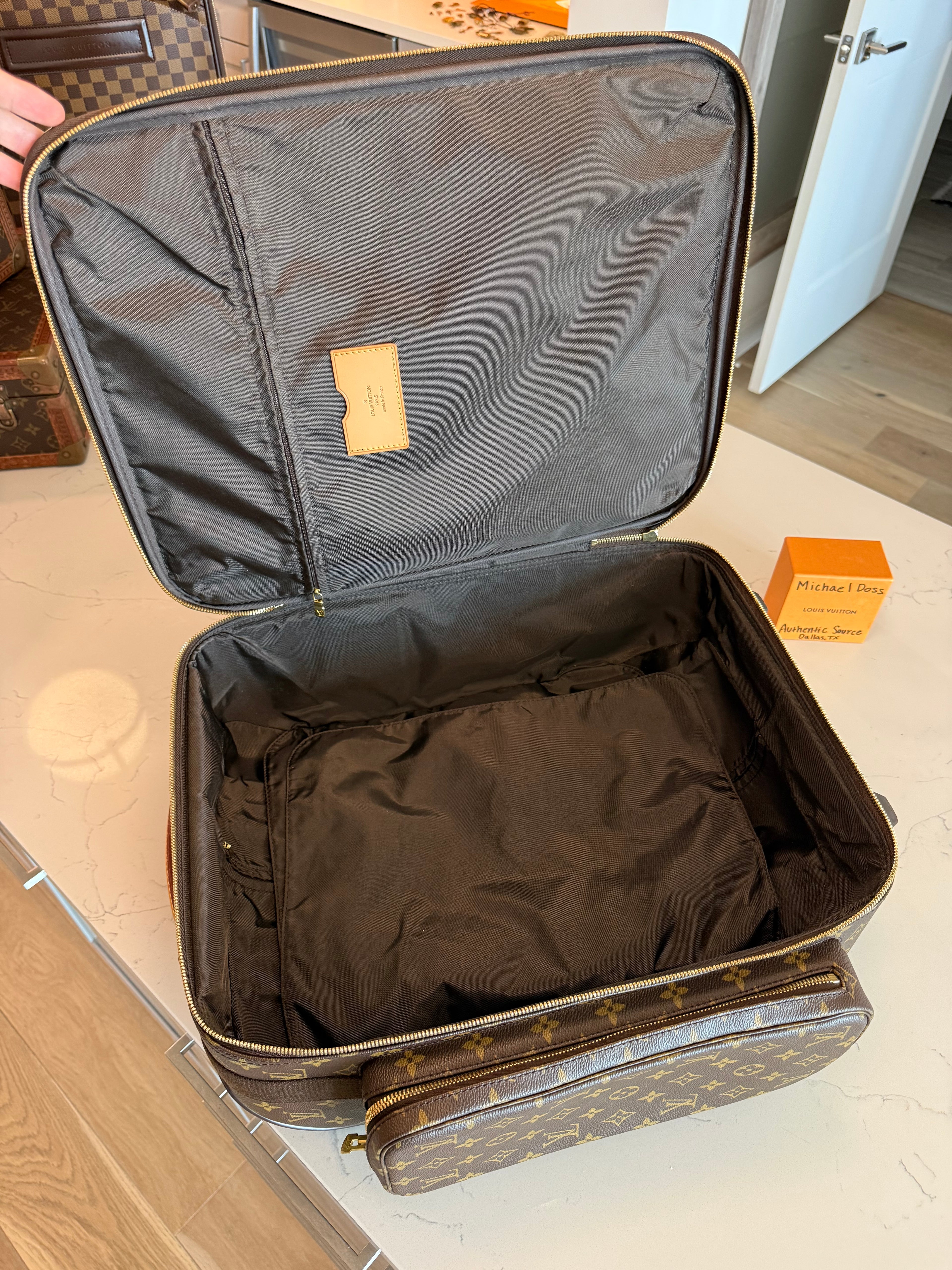 Louis Vuitton Bosphore Trolley 50 Rolling Luggage