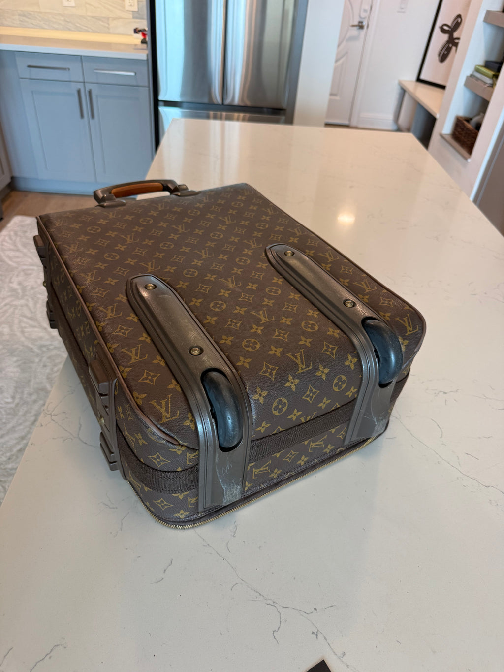 Louis Vuitton Pegase 55 Rolling Luggage