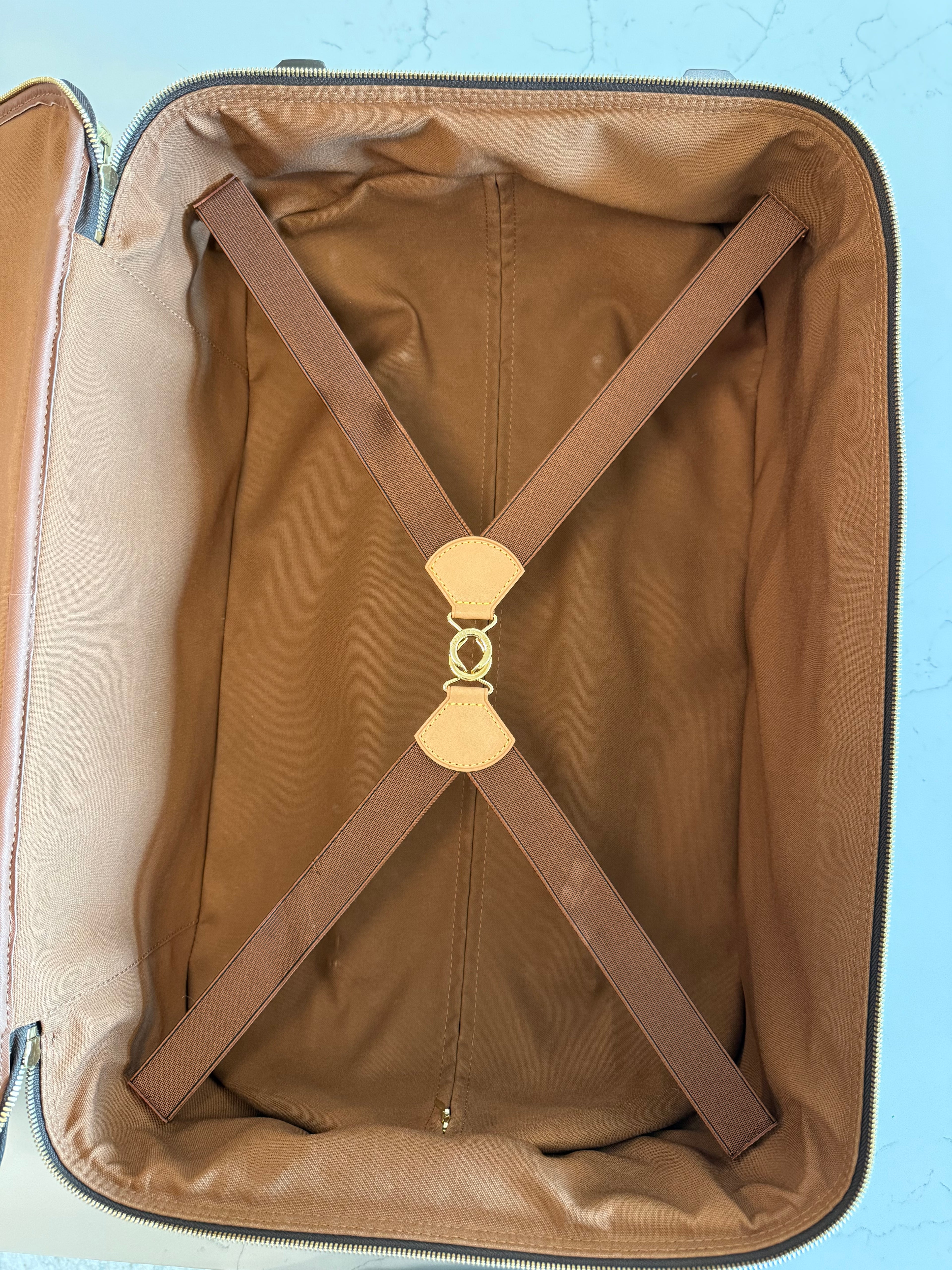 Louis Vuitton Pegase 55 Carry On