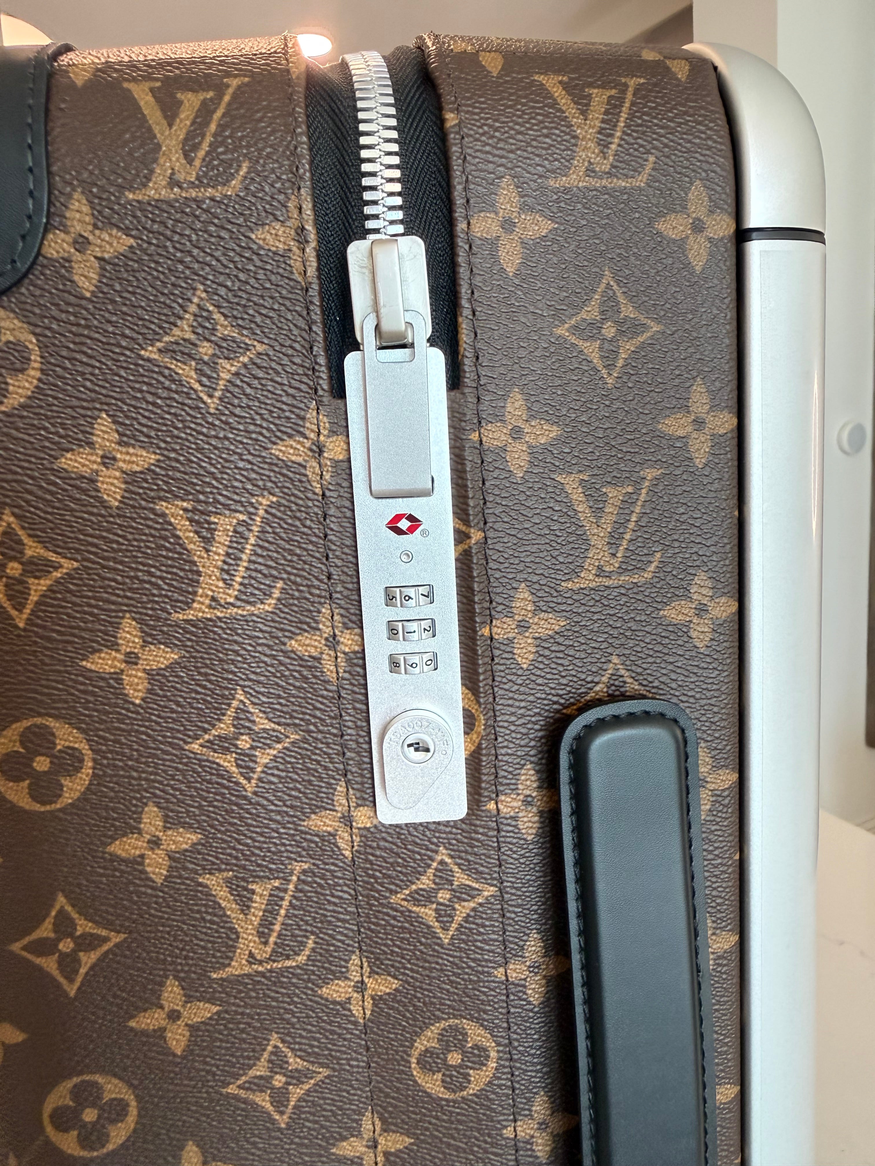 Louis Vuitton Horizon 55 Macassar
