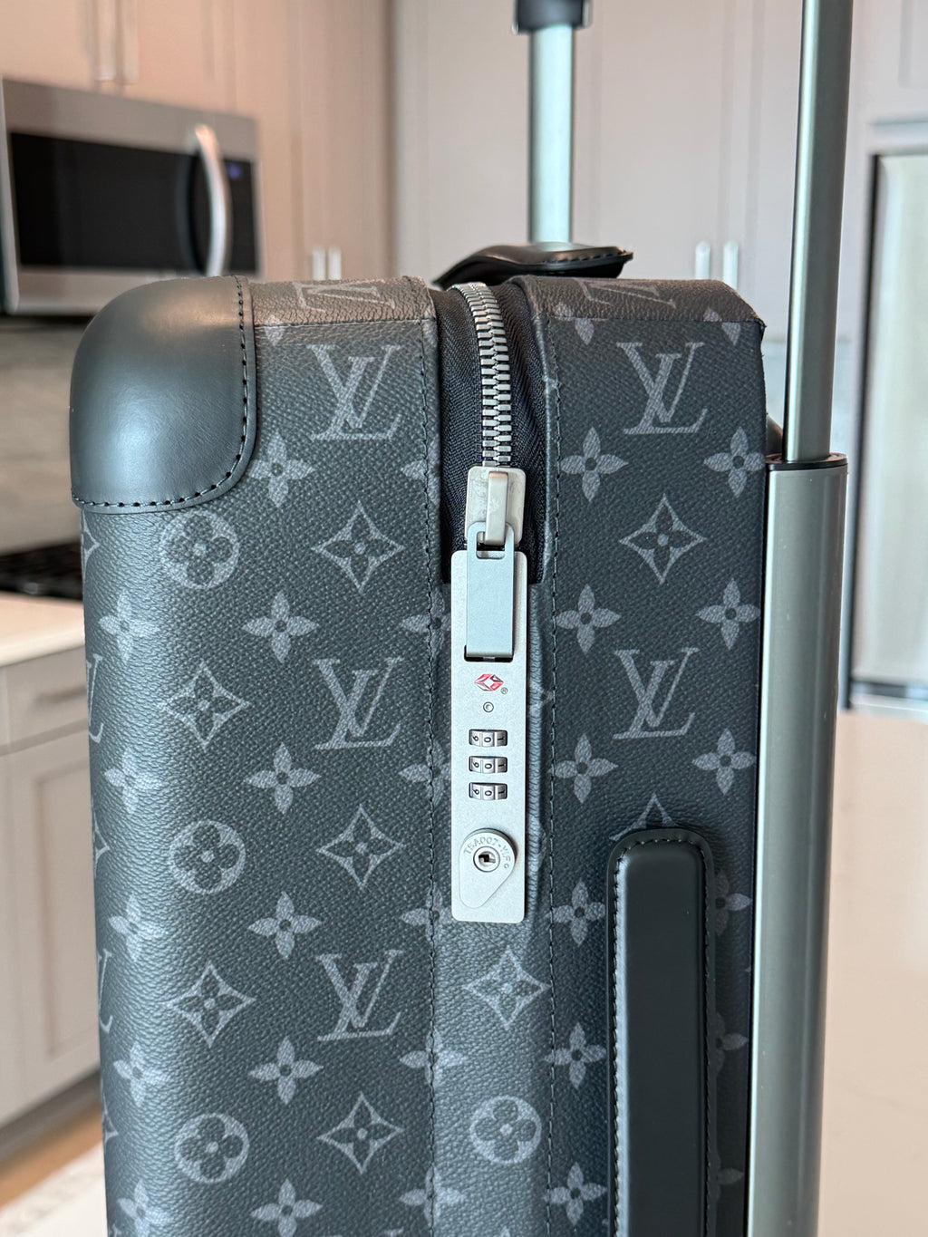 Louis Vuitton Horizon 55 Monogram Eclipse